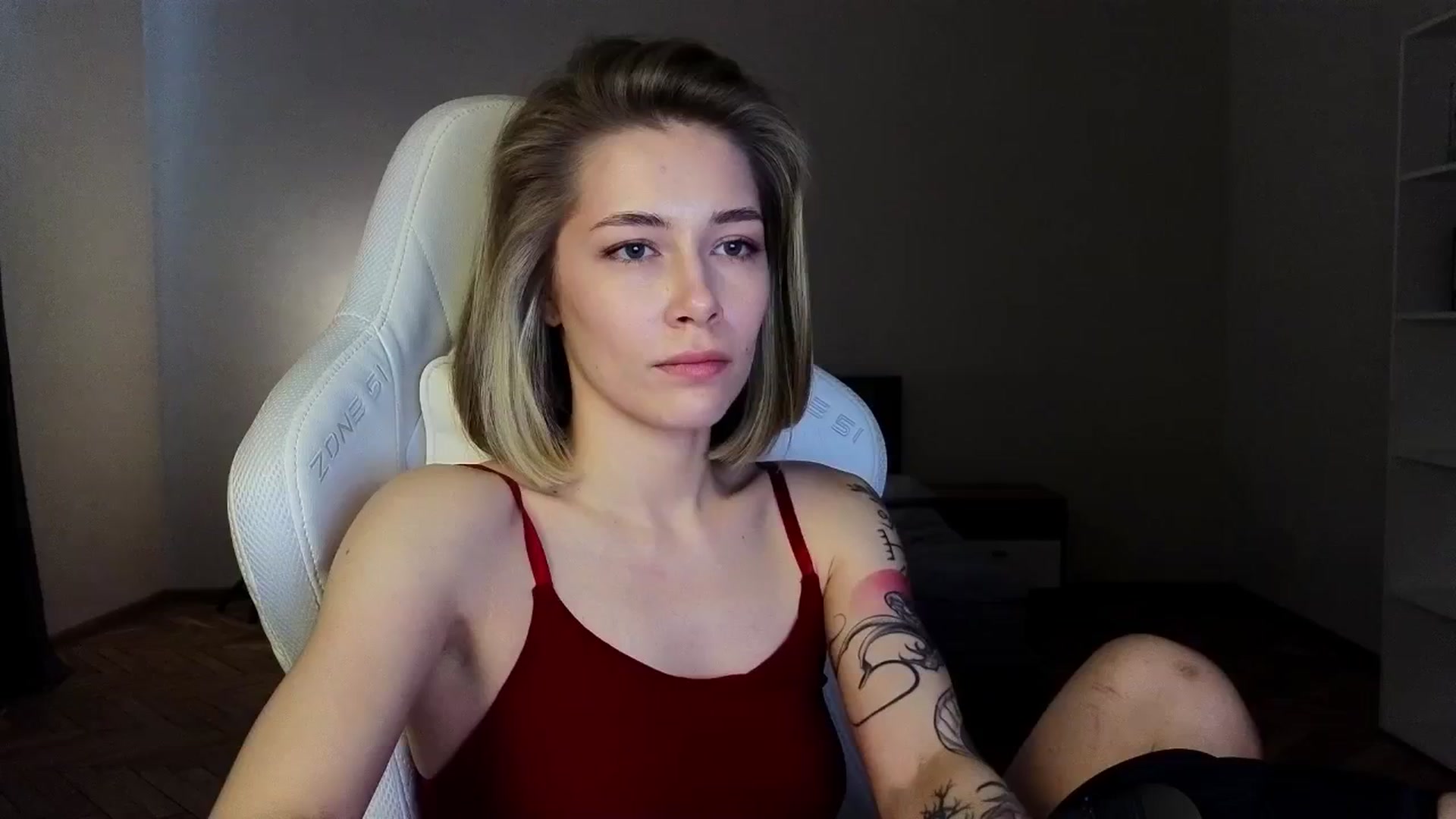 Gallery image thumbnail from KeepSpark's myfreecams stream on, 03/30/2025, 07:22 image 6 of 20