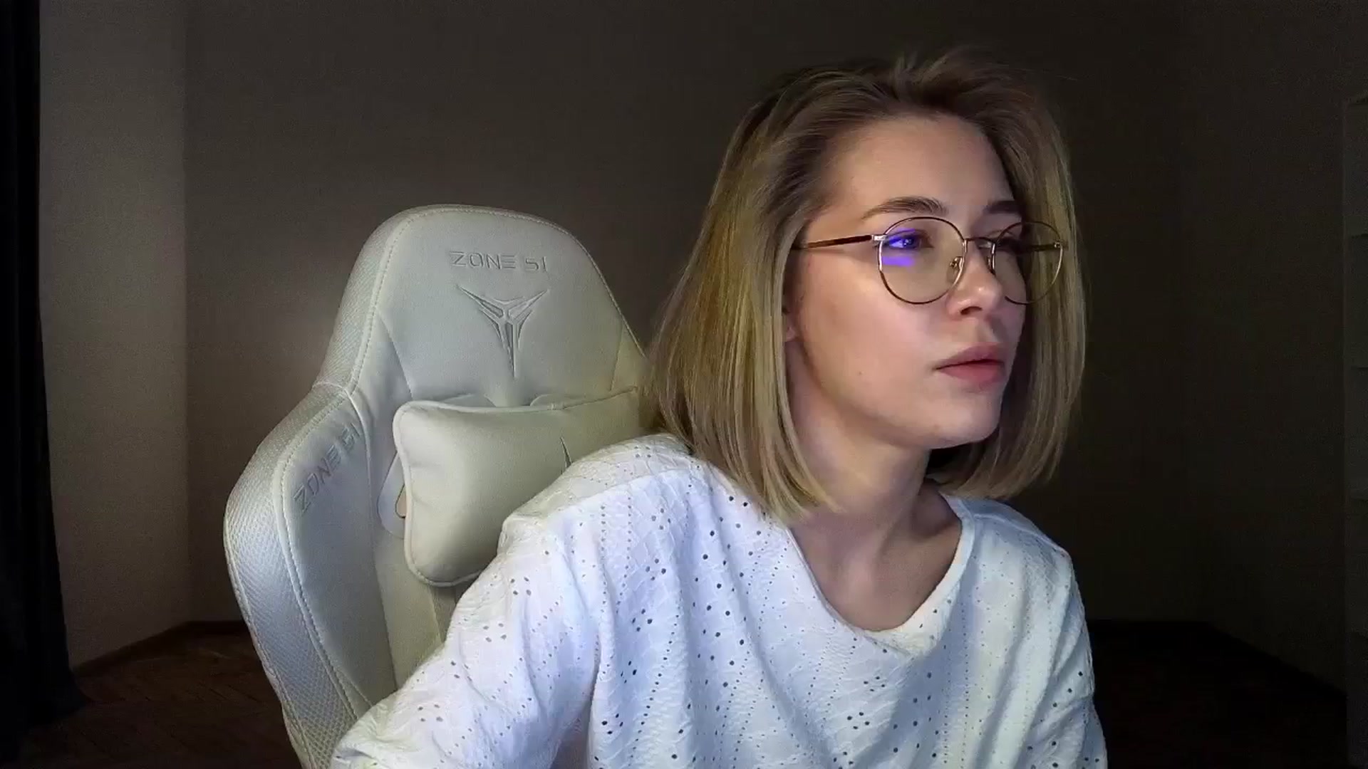 Gallery image thumbnail from KeepSpark's myfreecams stream on, 03/31/2025, 03:58 image 4 of 20
