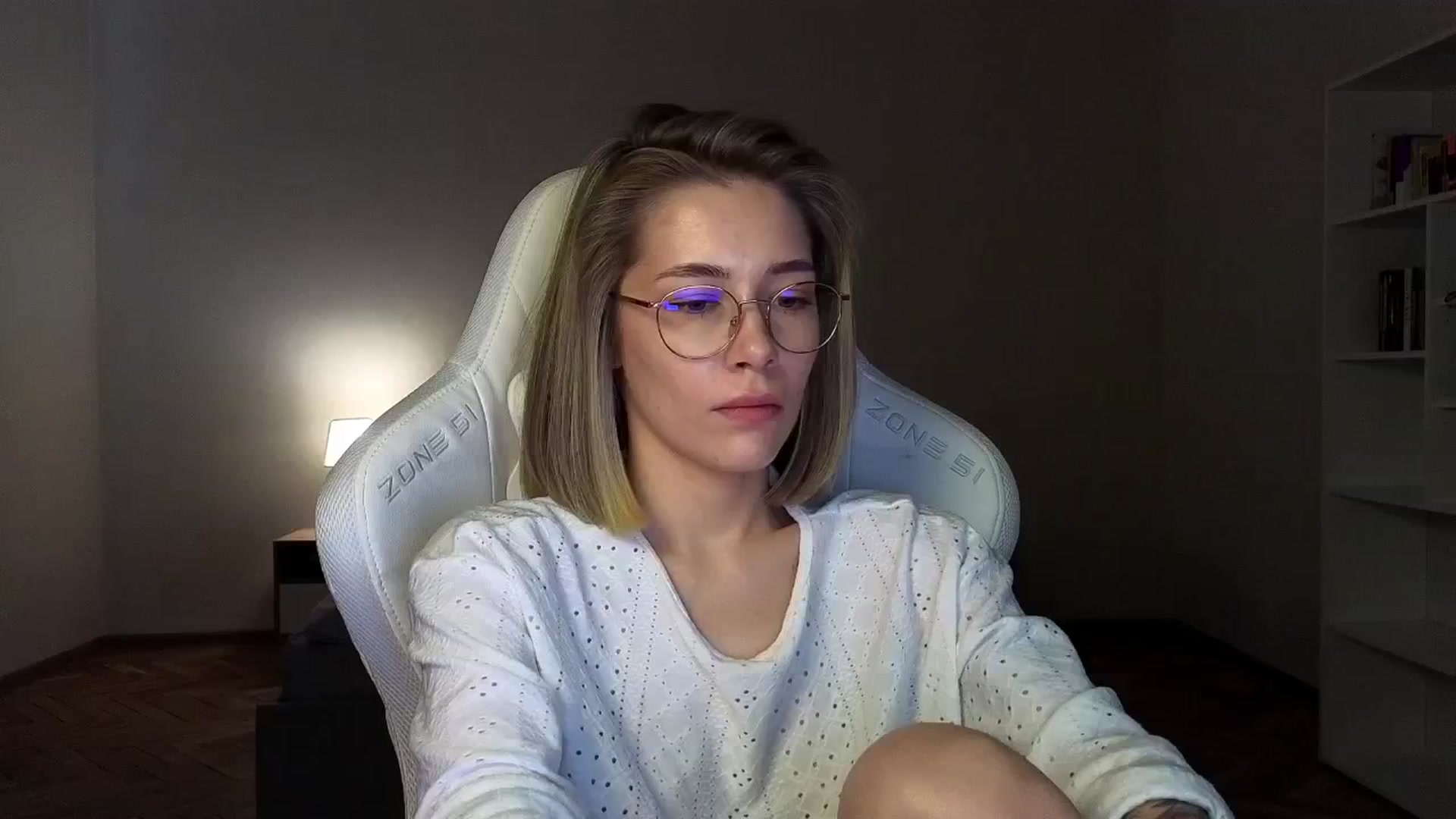Gallery image thumbnail from KeepSpark's myfreecams stream on, 03/31/2025, 05:55 image 13 of 20