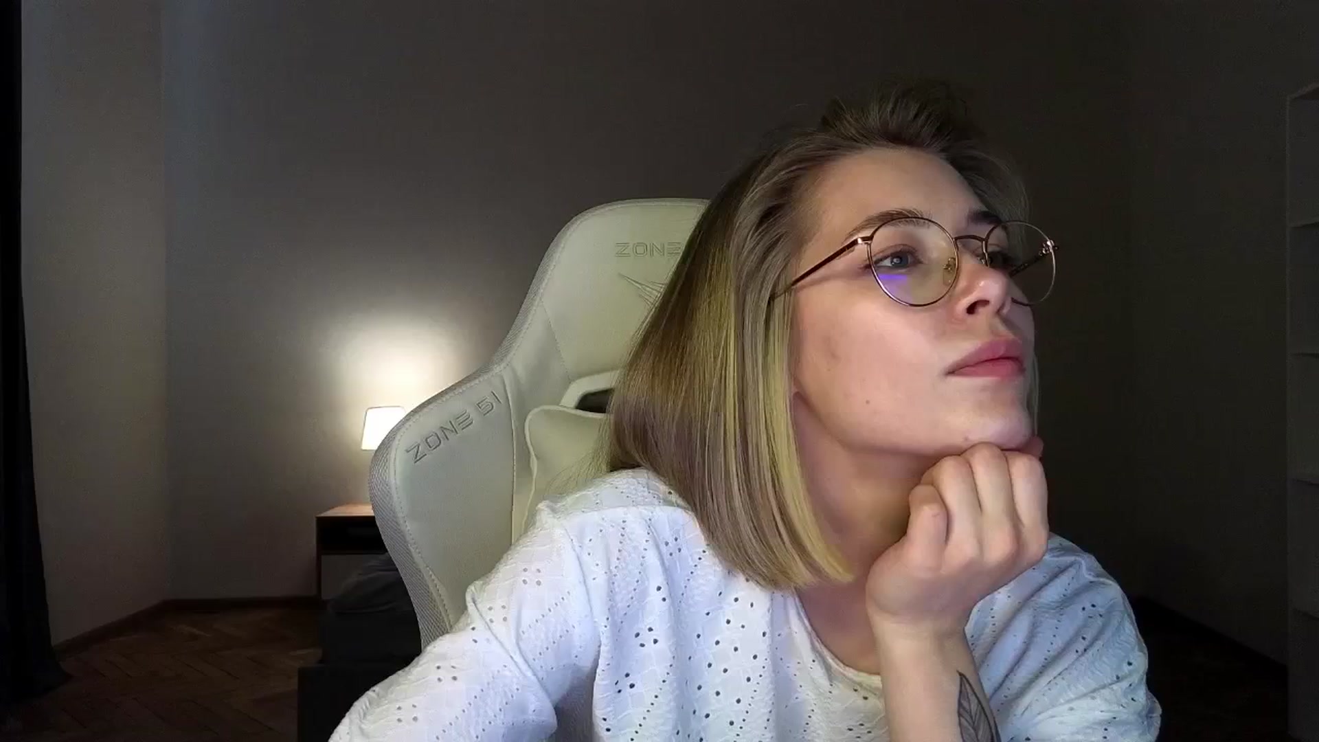Gallery image thumbnail from KeepSpark's myfreecams stream on, 03/31/2025, 06:39 image 3 of 20