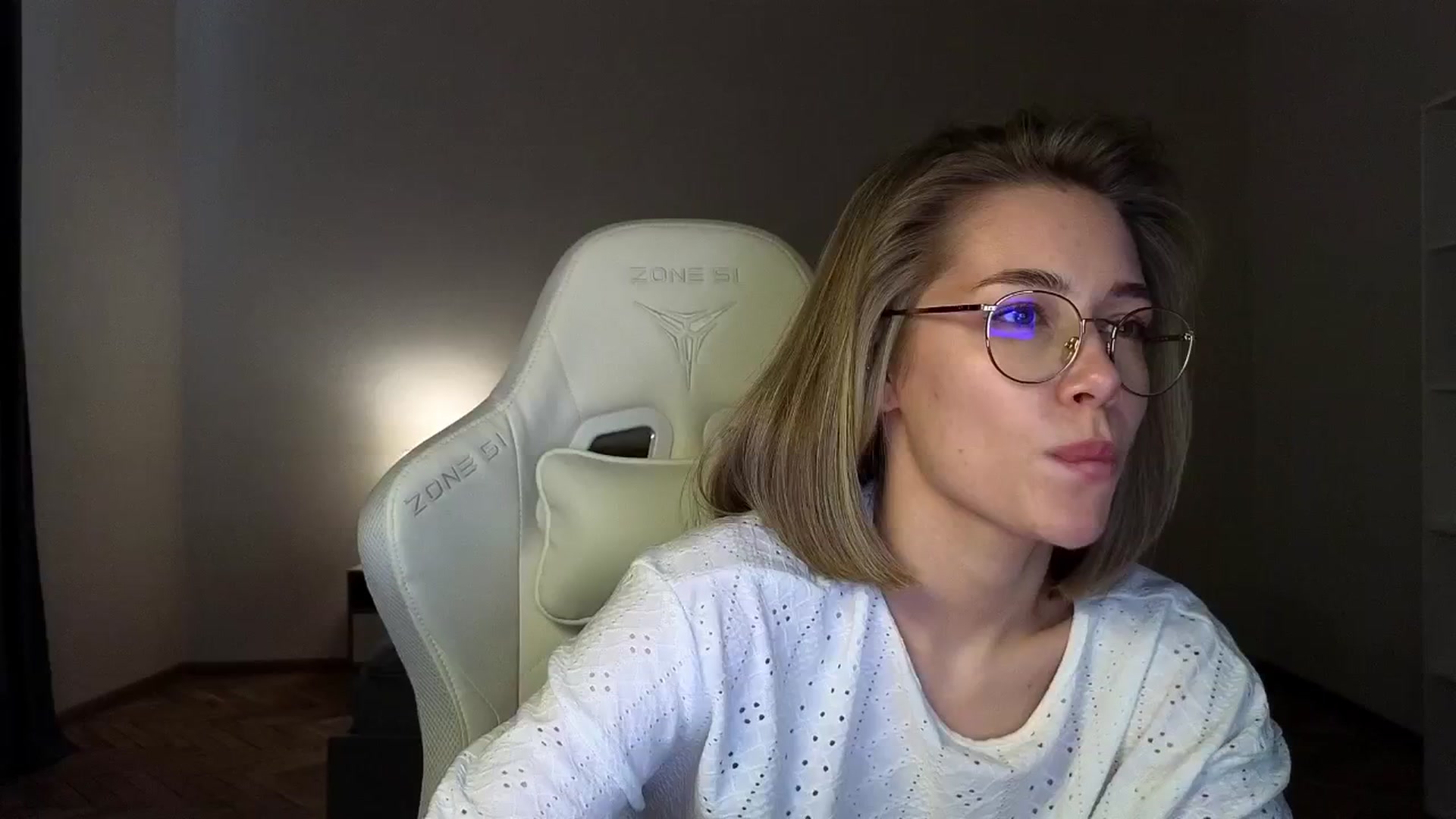 Gallery image thumbnail from KeepSpark's myfreecams stream on, 03/31/2025, 06:39 image 4 of 20