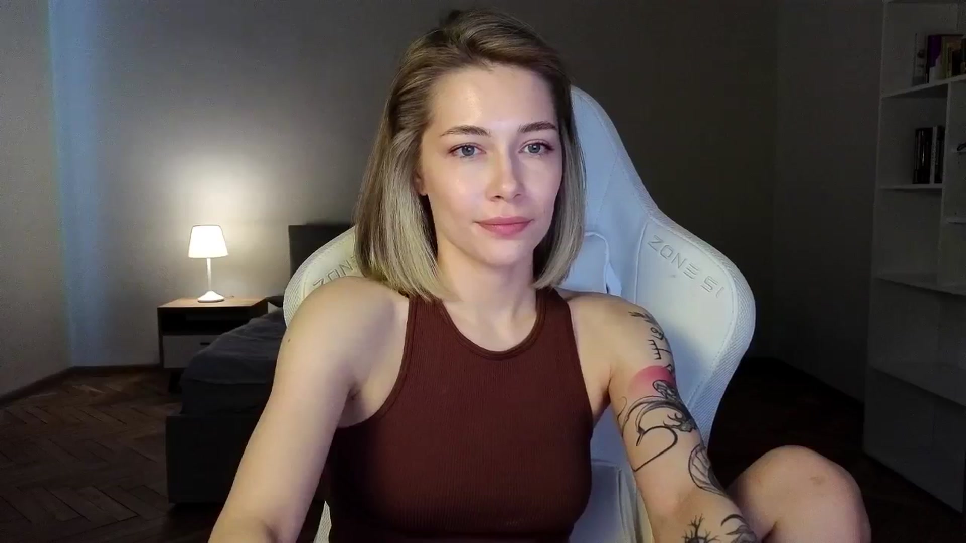 Gallery image thumbnail from KeepSpark's myfreecams stream on, 04/02/2025, 06:43 image 20 of 20