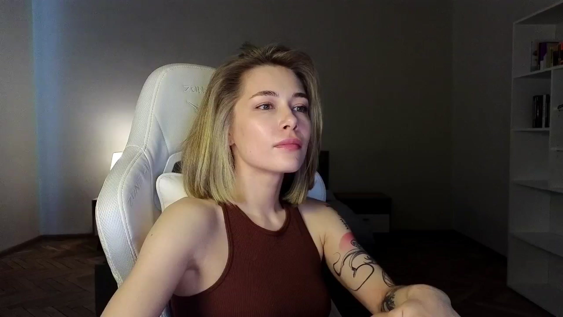 Gallery image thumbnail from KeepSpark's myfreecams stream on, 04/02/2025, 06:43 image 3 of 20
