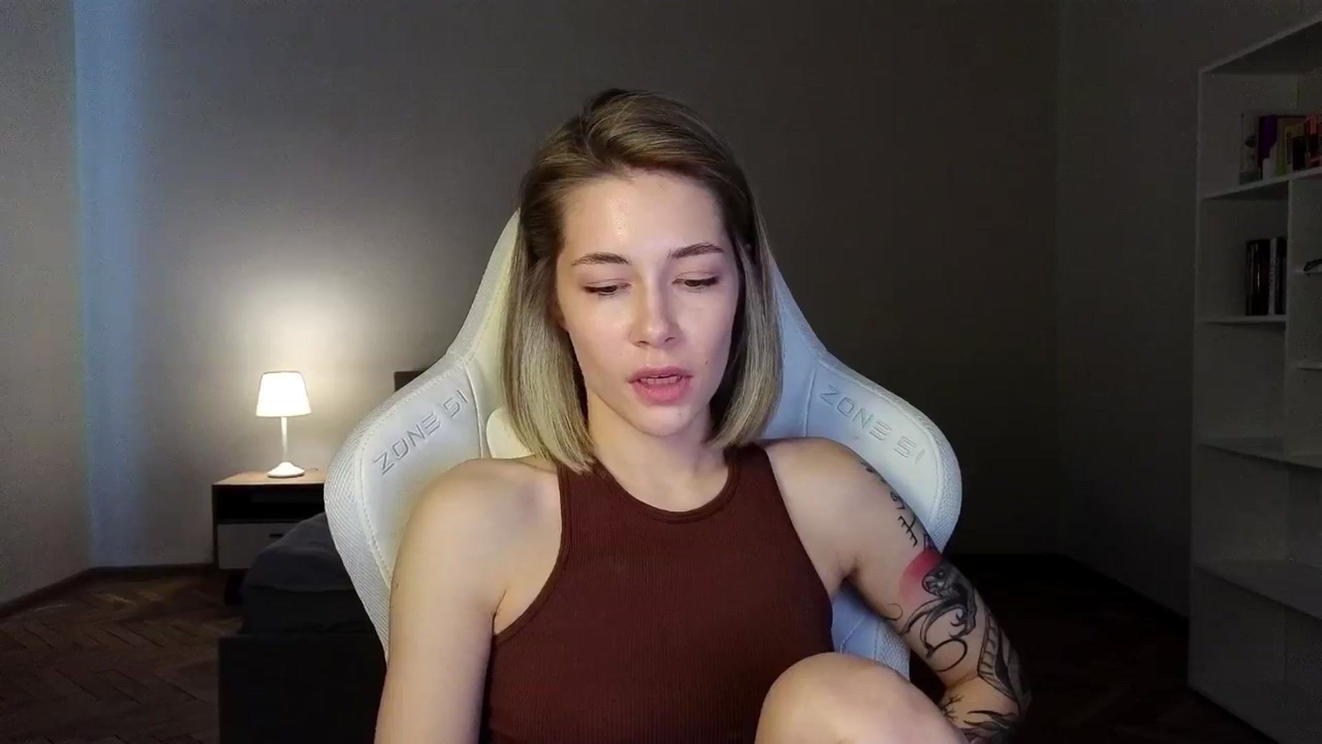 Gallery image thumbnail from KeepSpark's myfreecams stream on, 04/02/2025, 06:43 image 17 of 20