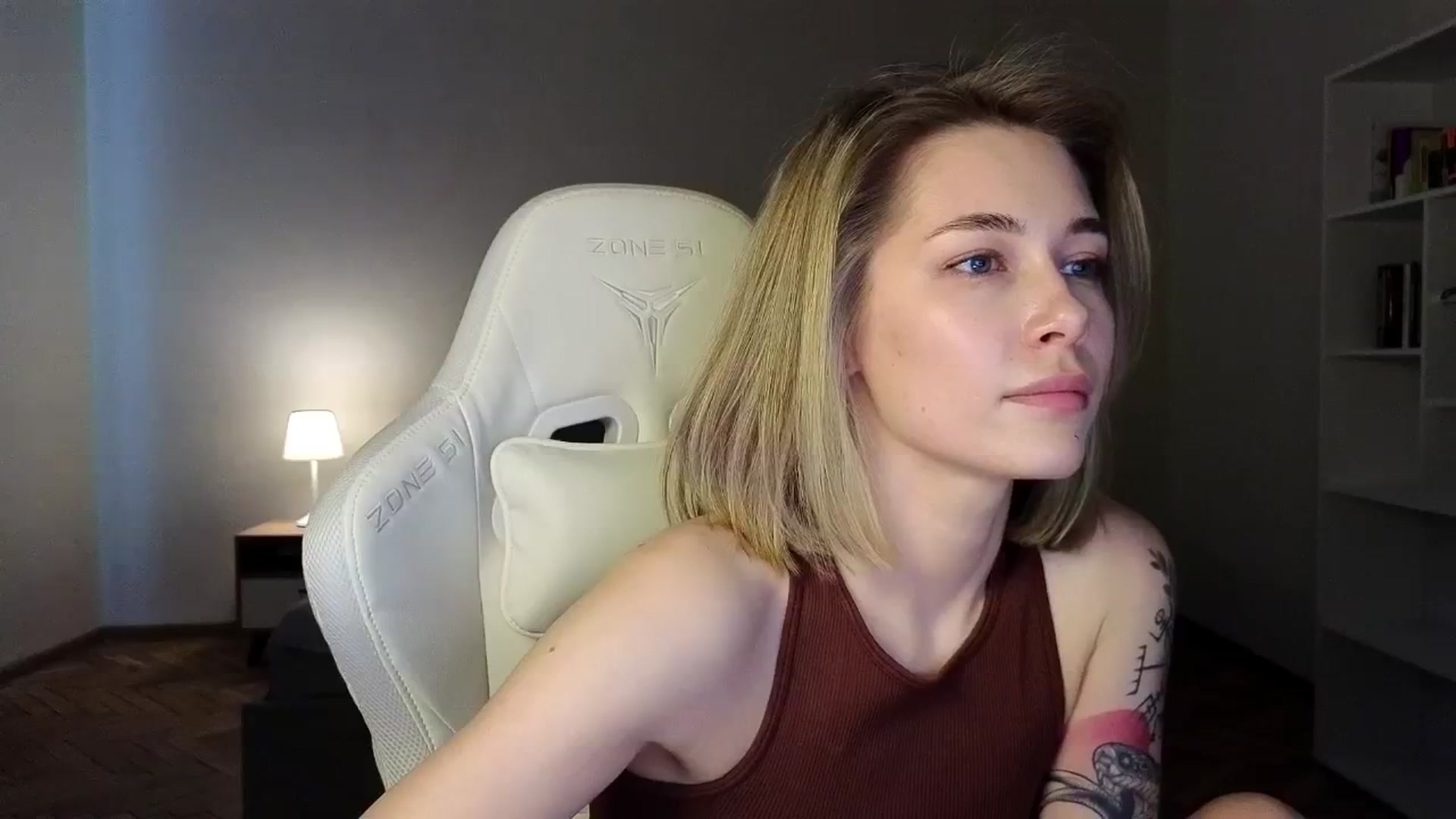 Gallery image thumbnail from KeepSpark's myfreecams stream on, 04/02/2025, 07:32 image 20 of 20
