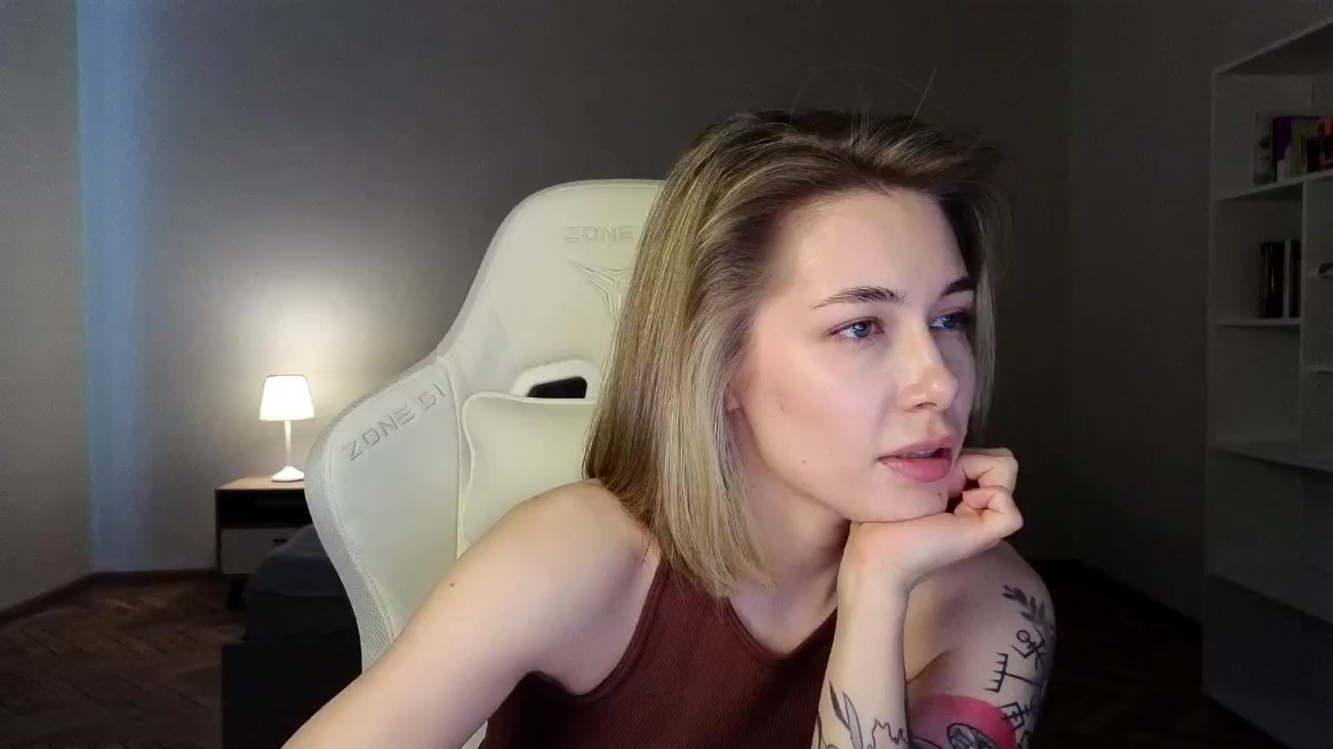 Gallery image thumbnail from KeepSpark's myfreecams stream on, 04/02/2025, 07:56 image 2 of 20