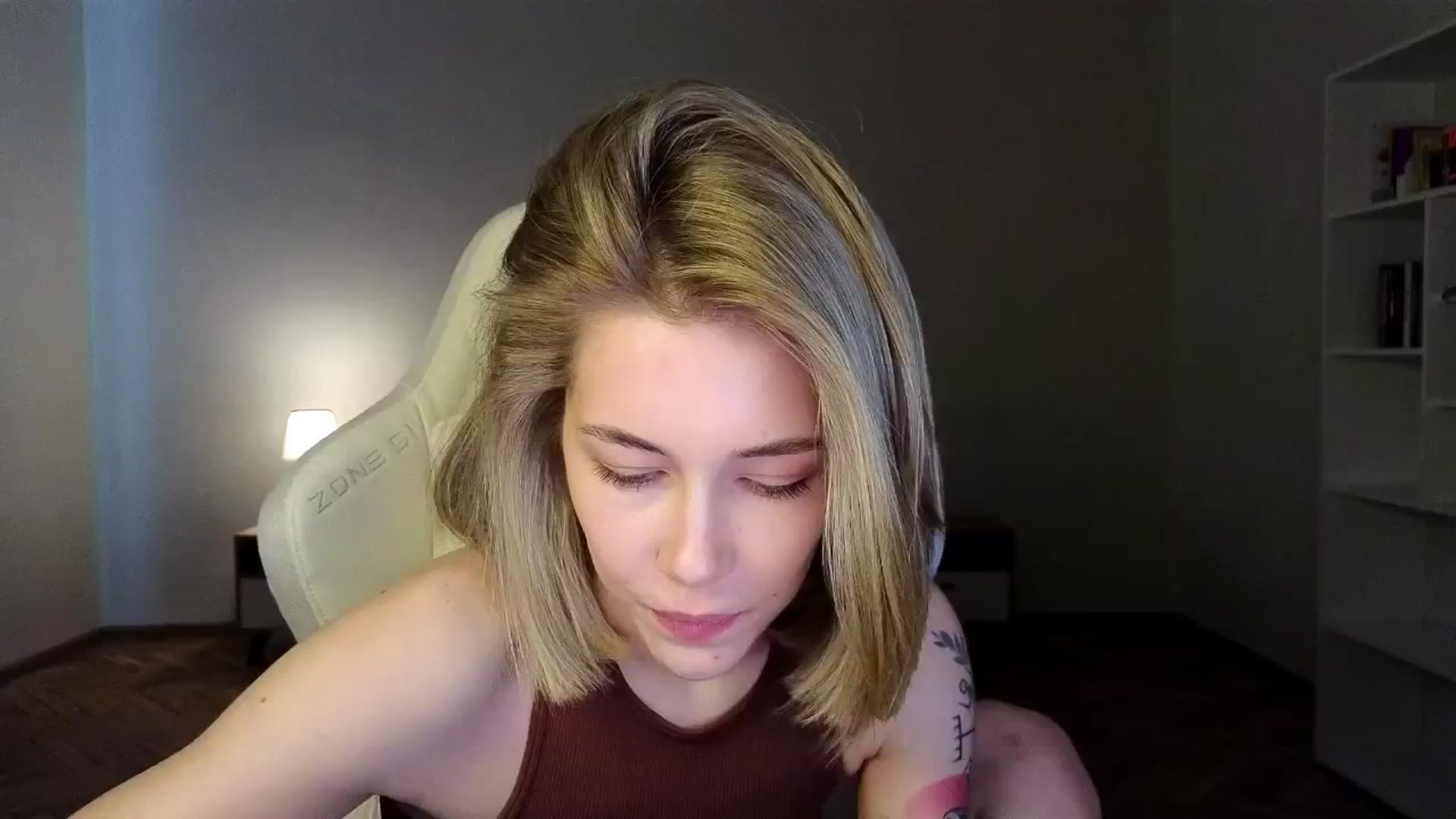 Gallery image thumbnail from KeepSpark's myfreecams stream on, 04/02/2025, 07:56 image 7 of 20