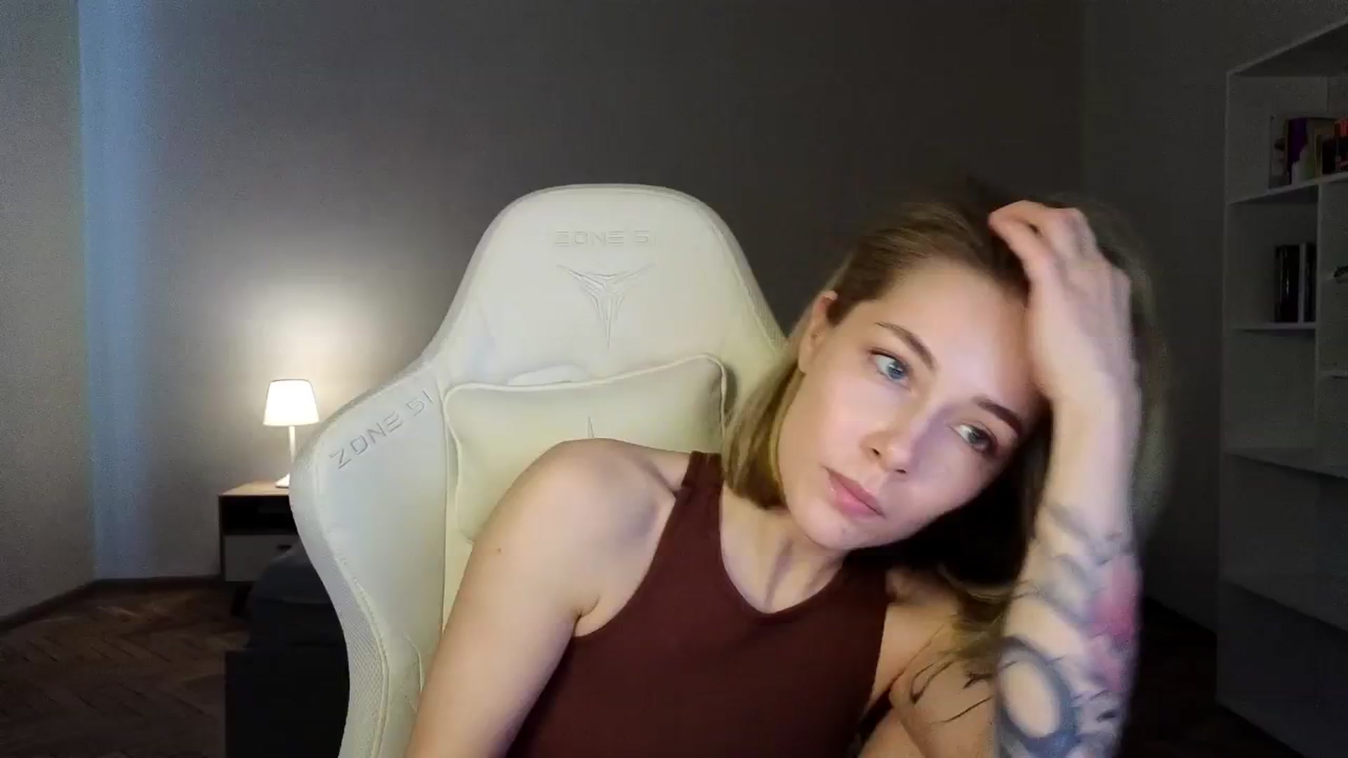 Gallery image thumbnail from KeepSpark's myfreecams stream on, 04/02/2025, 07:56 image 10 of 20