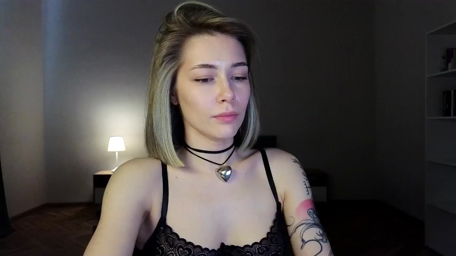 Gallery image thumbnail from KeepSpark's myfreecams stream on, 04/04/2025, 06:20 image 15 of 20