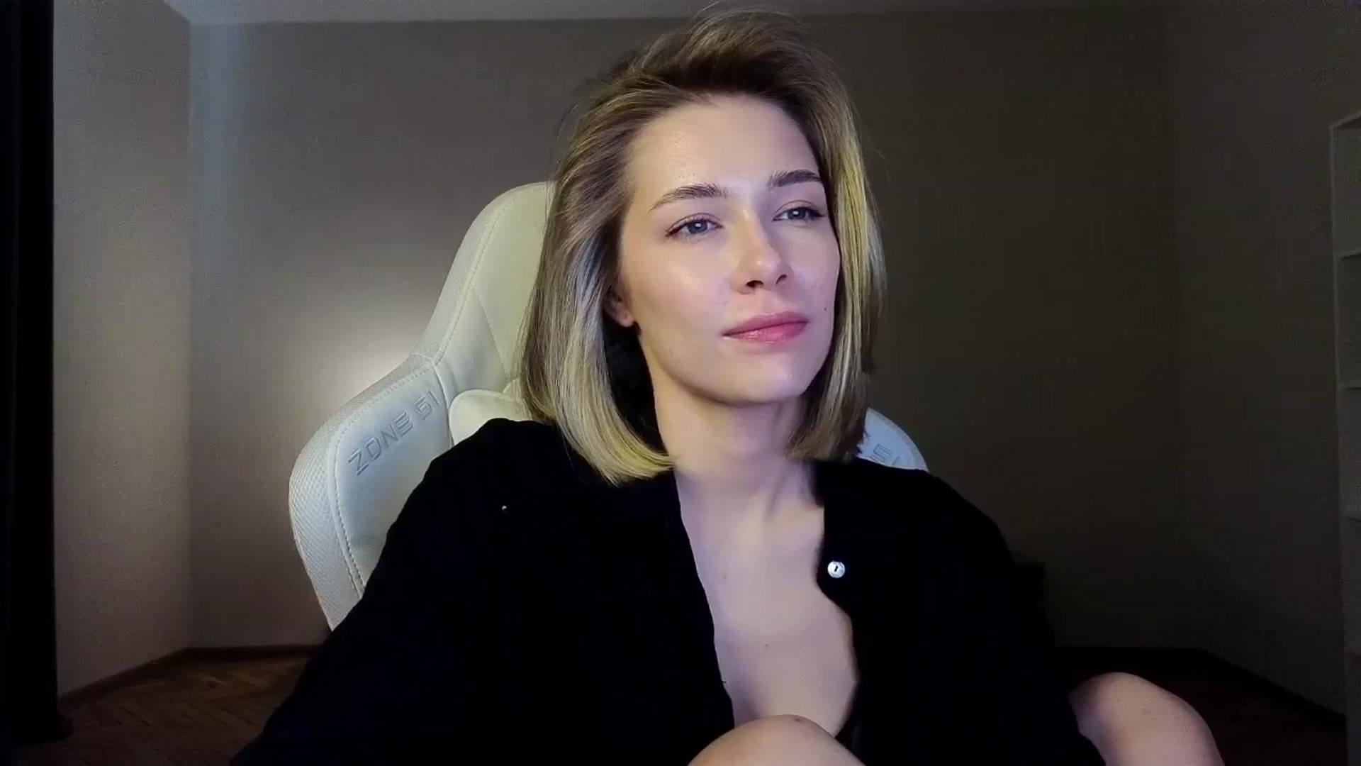 Gallery image thumbnail from KeepSpark's myfreecams stream on, 04/09/2025, 06:14 image 2 of 20