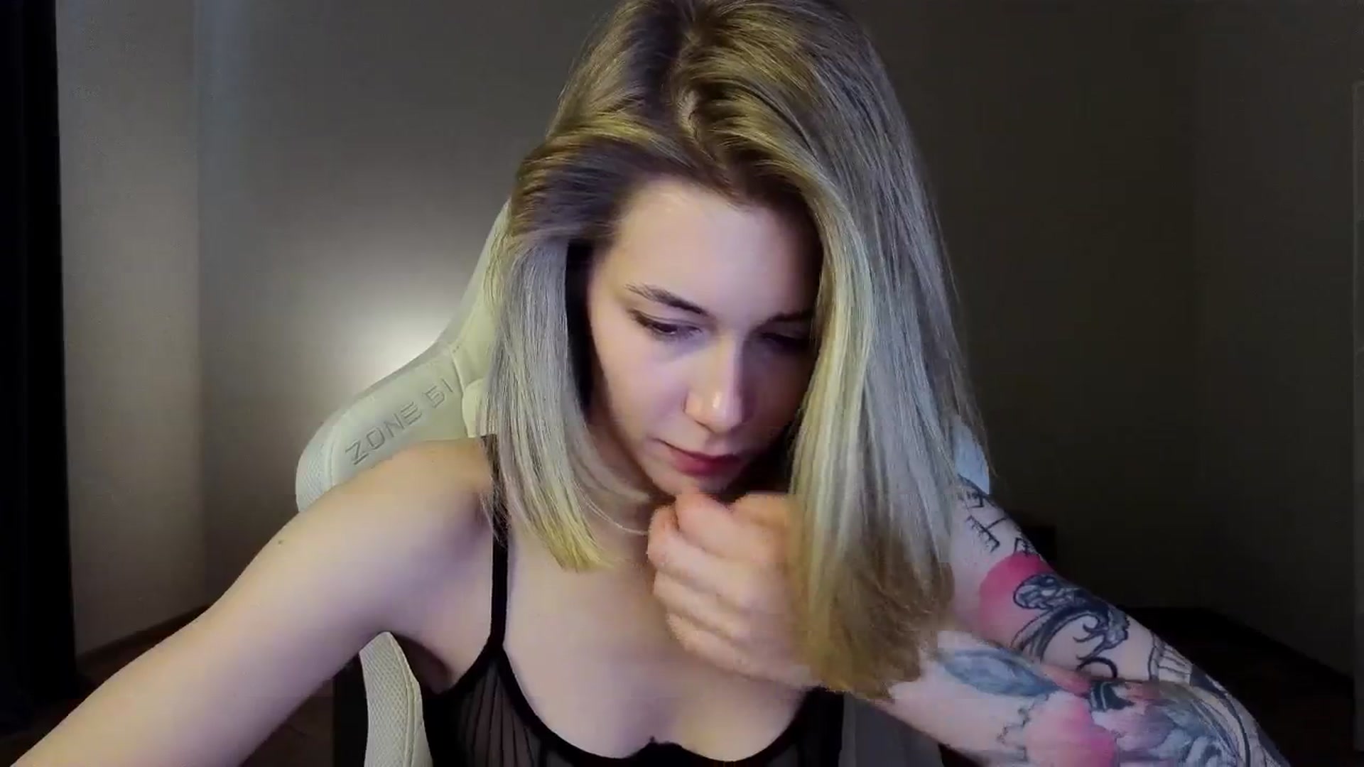 Gallery image thumbnail from KeepSpark's myfreecams stream on, 04/09/2025, 06:14 image 9 of 20