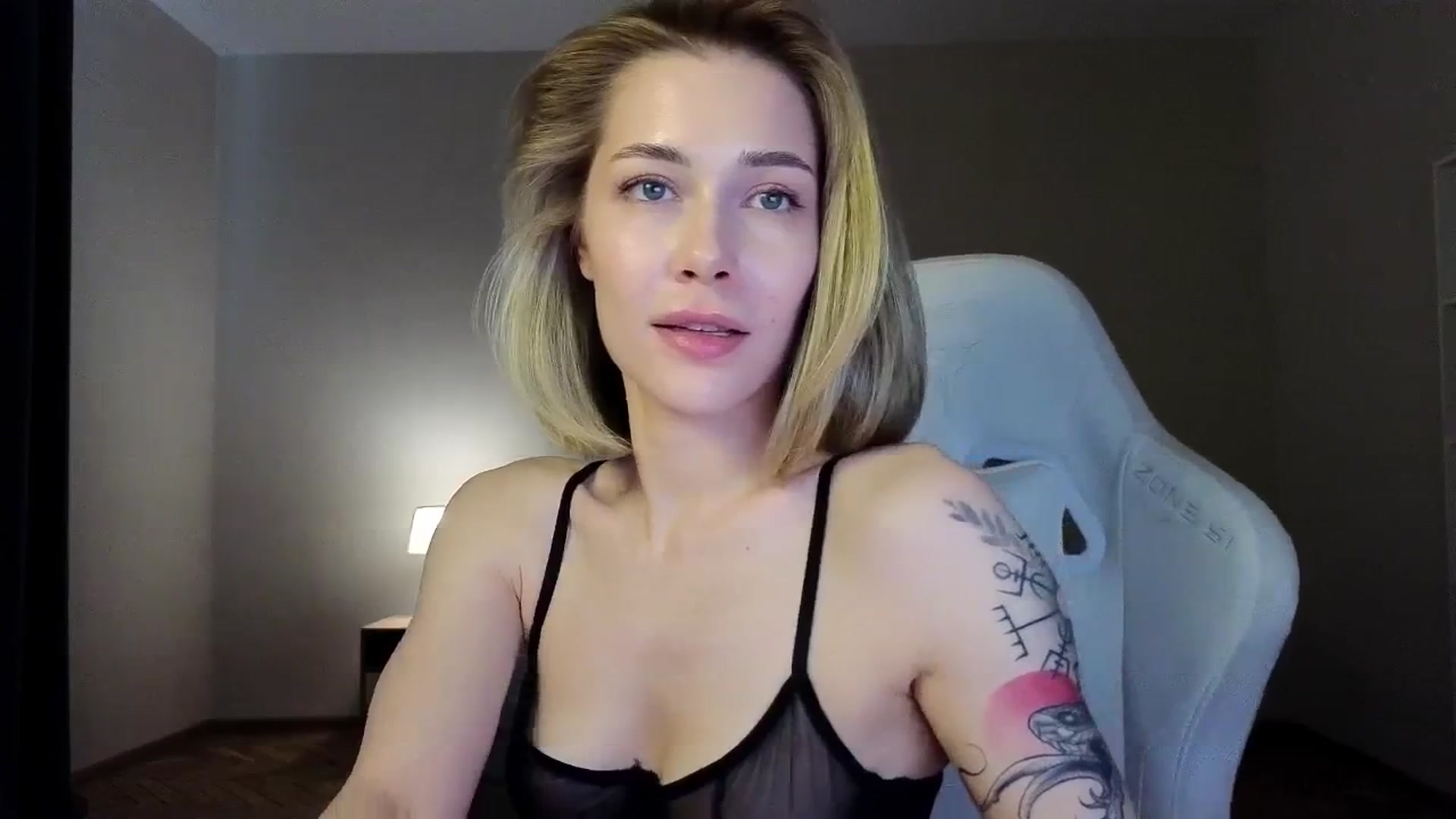 Gallery image thumbnail from KeepSpark's myfreecams stream on, 04/09/2025, 06:14 image 13 of 20