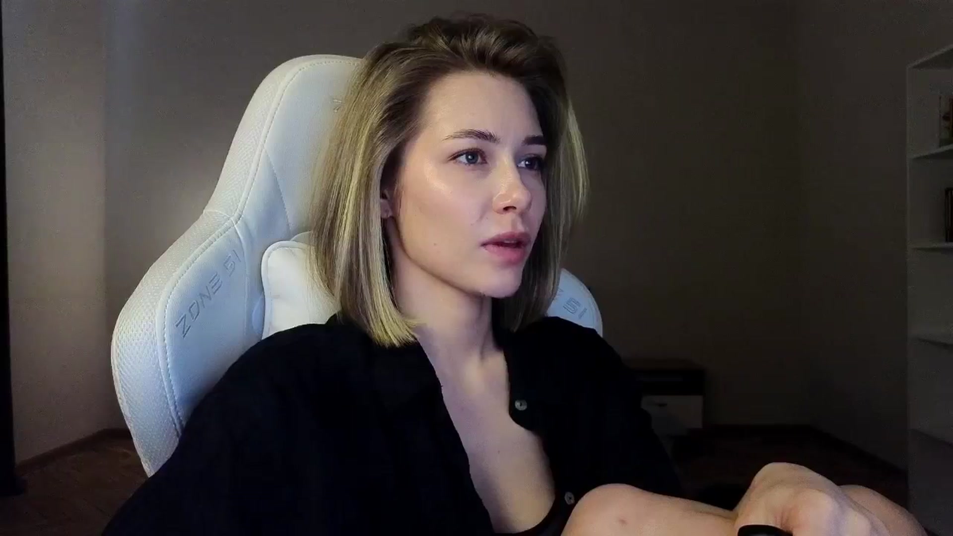 Gallery image thumbnail from KeepSpark's myfreecams stream on, 04/09/2025, 07:08 image 20 of 20