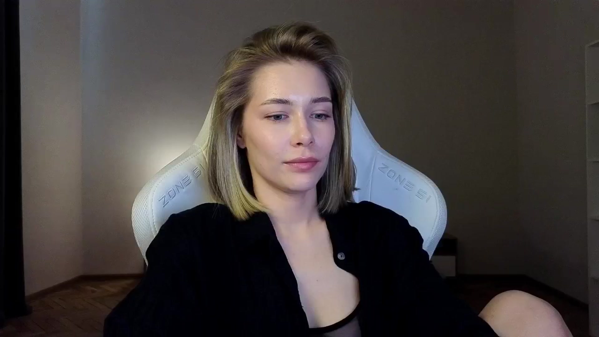 Gallery image thumbnail from KeepSpark's myfreecams stream on, 04/09/2025, 09:11 image 5 of 20