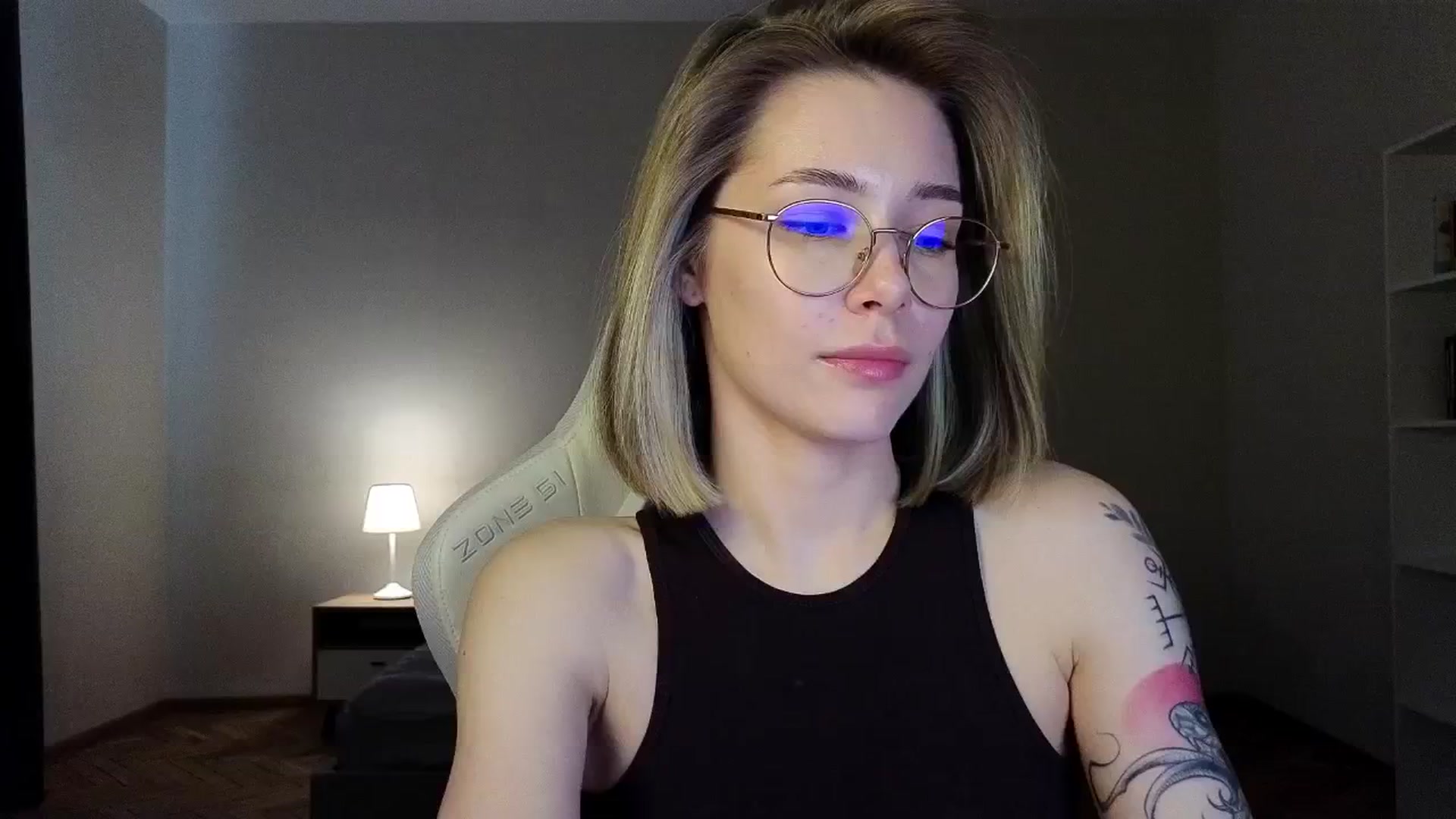 Gallery image thumbnail from KeepSpark's myfreecams stream on, 04/11/2025, 07:09 image 18 of 20