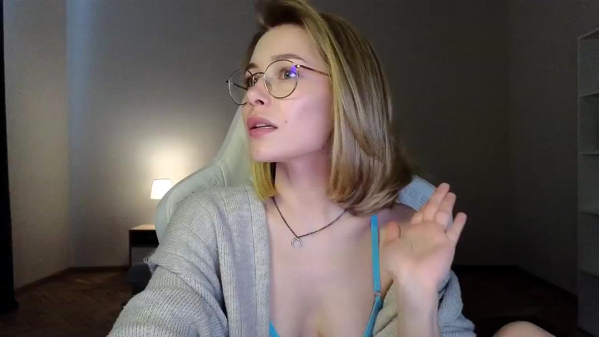 Gallery image thumbnail from KeepSpark's myfreecams stream on, 04/13/2025, 08:26 image 20 of 20