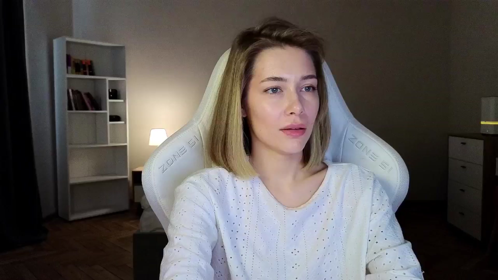 Gallery image thumbnail from KeepSpark's myfreecams stream on, 04/17/2025, 06:17 image 15 of 20
