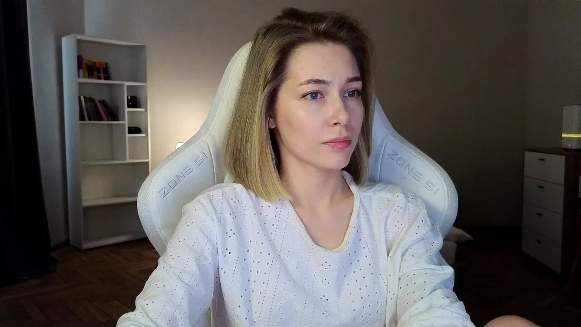 Gallery image thumbnail from KeepSpark's myfreecams stream on, 04/17/2025, 07:08 image 7 of 20