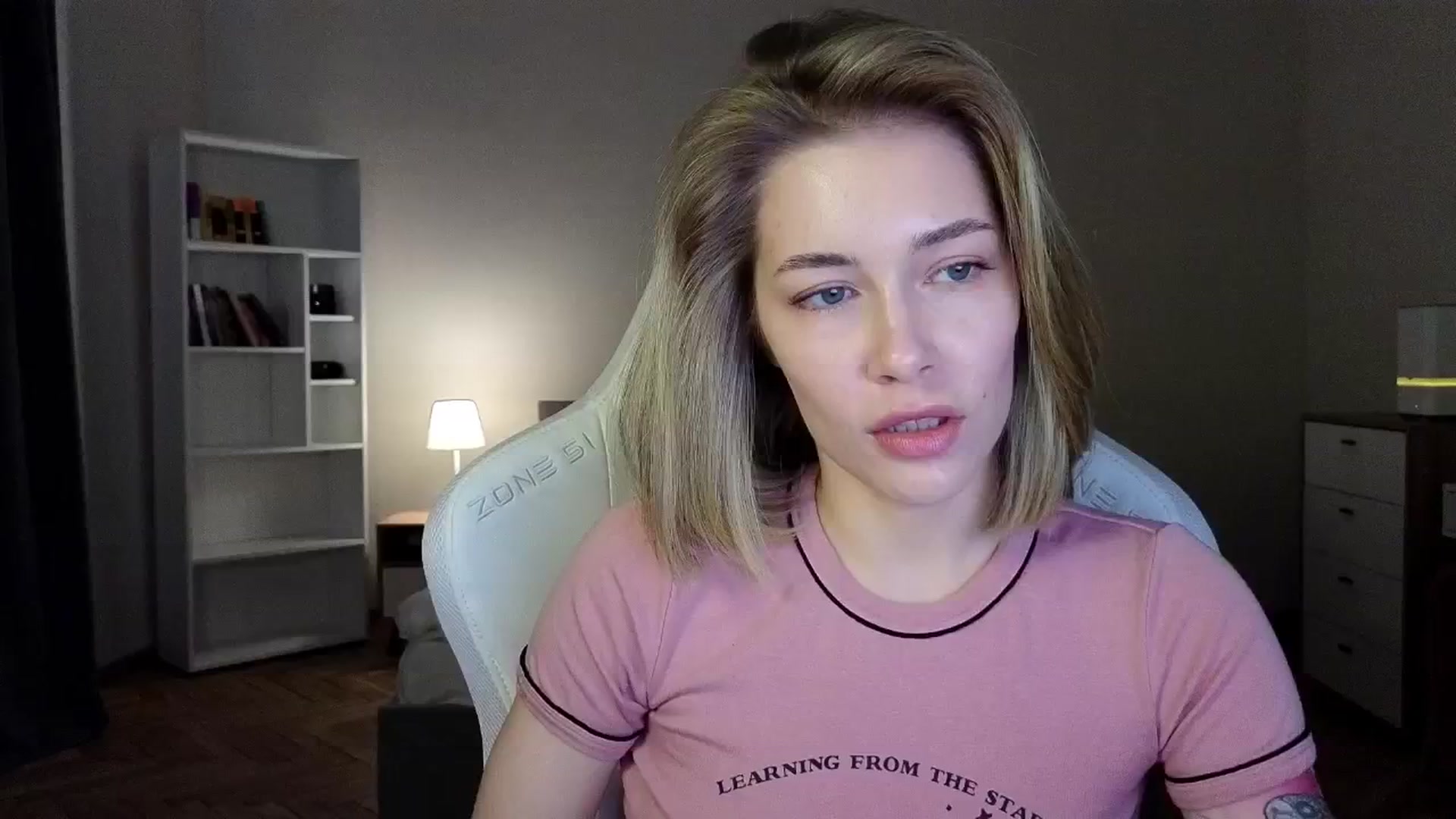 Gallery image thumbnail from KeepSpark's myfreecams stream on, 04/18/2025, 04:07 image 18 of 20