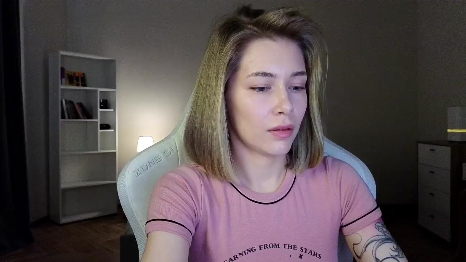 Gallery image thumbnail from KeepSpark's myfreecams stream on, 04/18/2025, 04:07 image 12 of 20