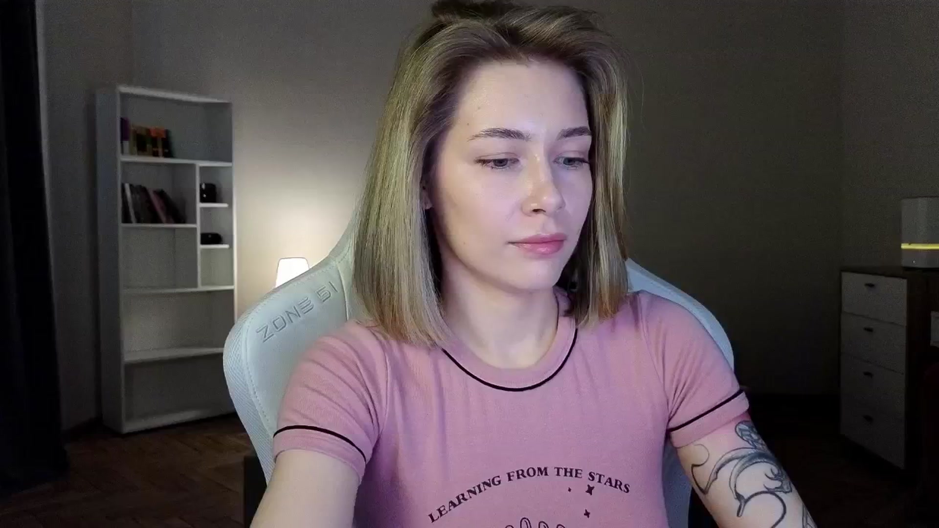 Gallery image thumbnail from KeepSpark's myfreecams stream on, 04/18/2025, 04:07 image 20 of 20