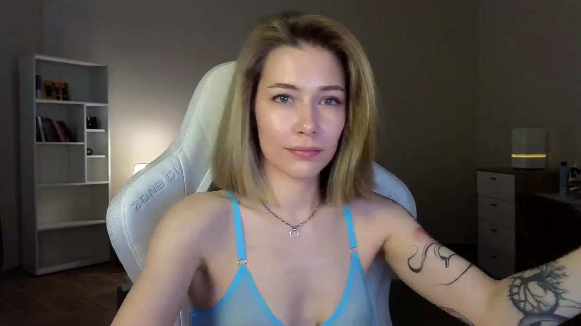 Gallery image thumbnail from KeepSpark's myfreecams stream on, 04/23/2025, 06:59 image 5 of 20