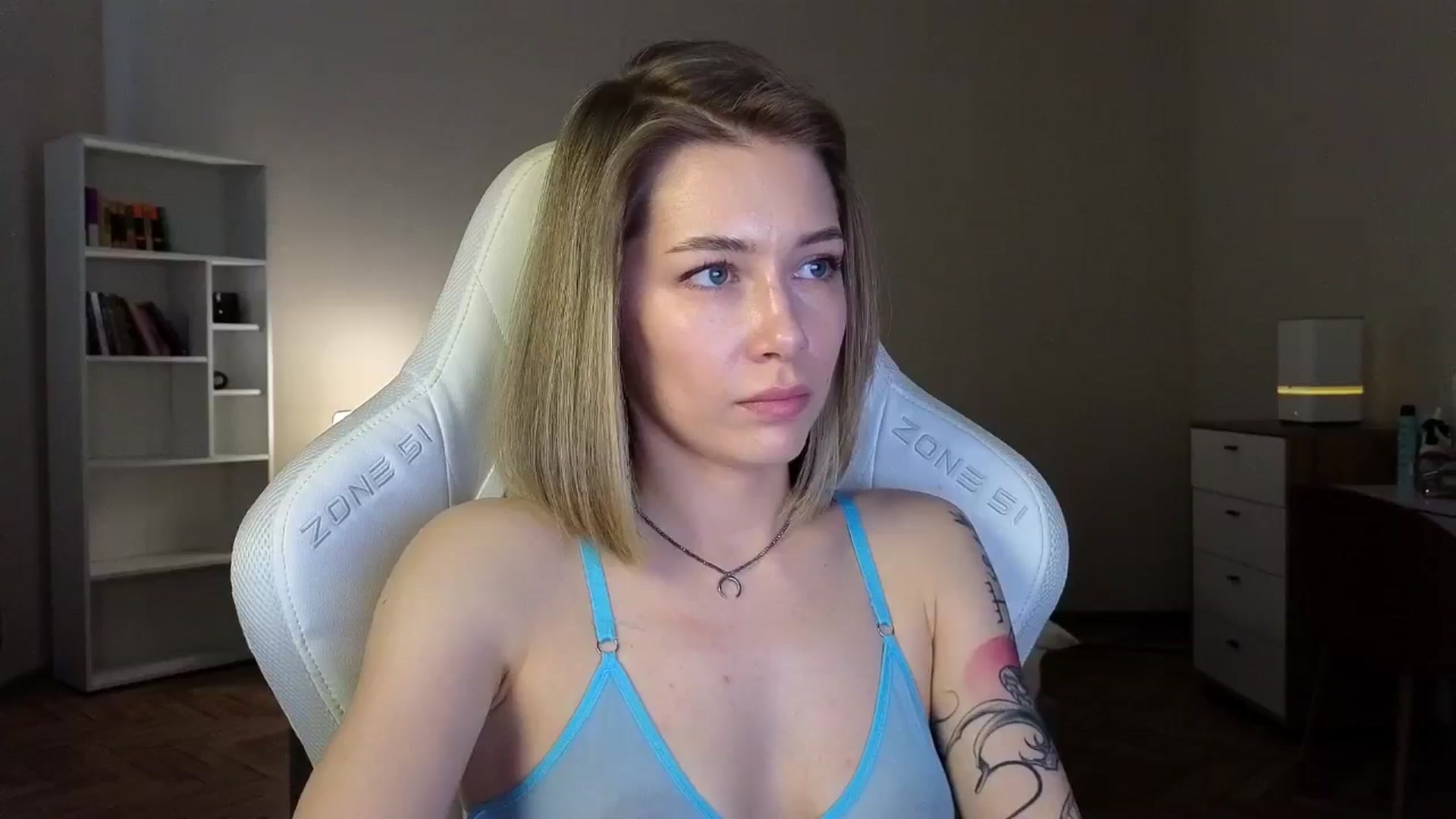 Gallery image thumbnail from KeepSpark's myfreecams stream on, 04/23/2025, 06:59 image 18 of 20