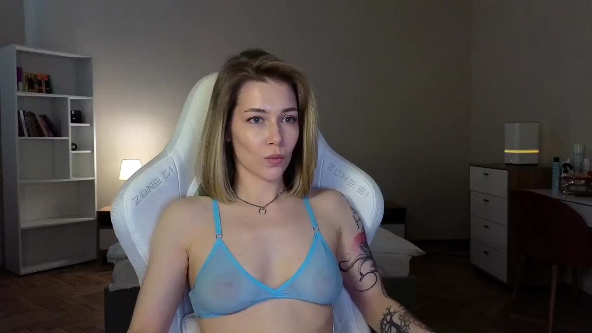 Gallery image thumbnail from KeepSpark's myfreecams stream on, 04/23/2025, 09:03 image 2 of 20