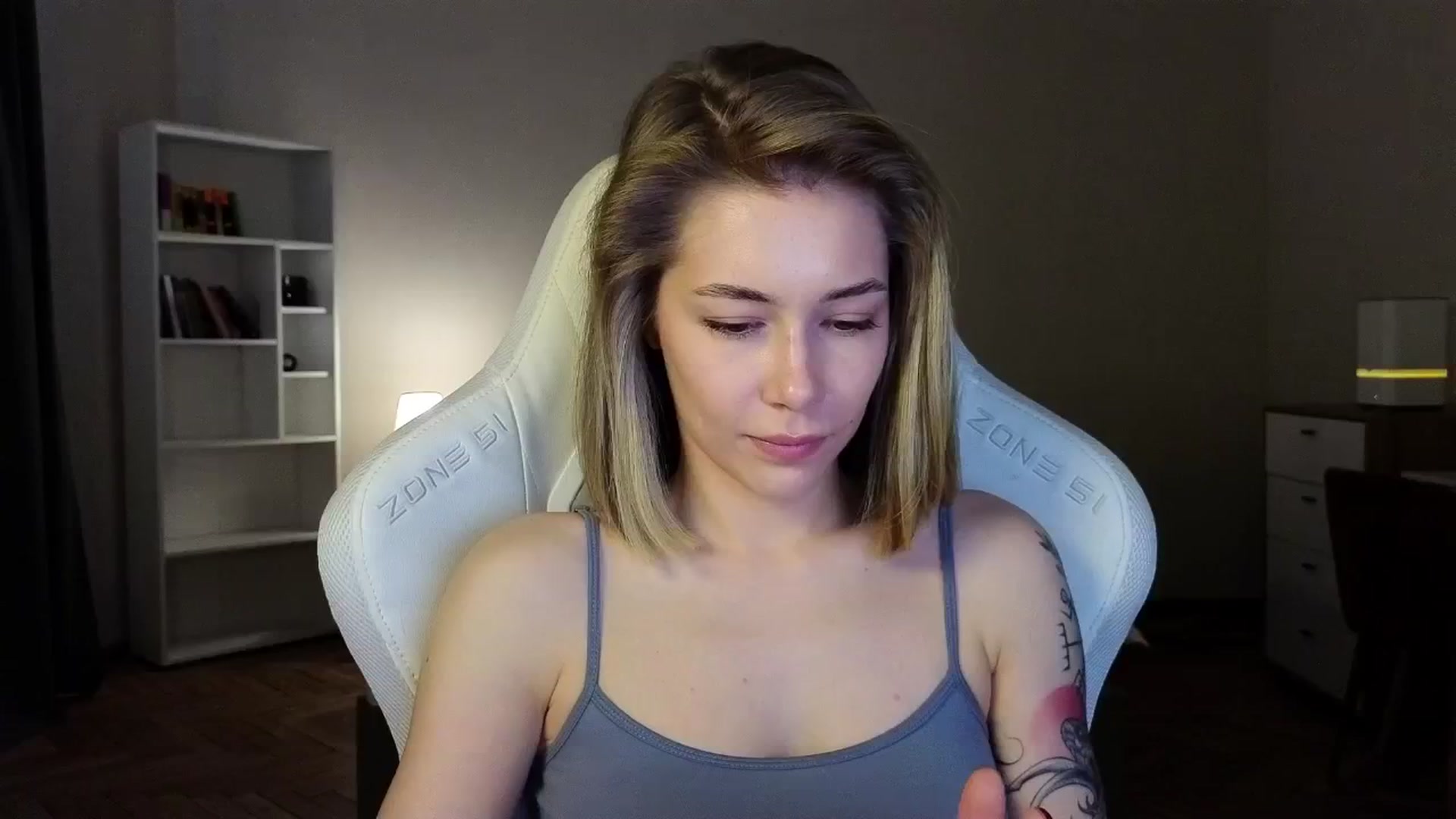 Gallery image thumbnail from KeepSpark's myfreecams stream on, 04/24/2025, 05:41 image 19 of 20