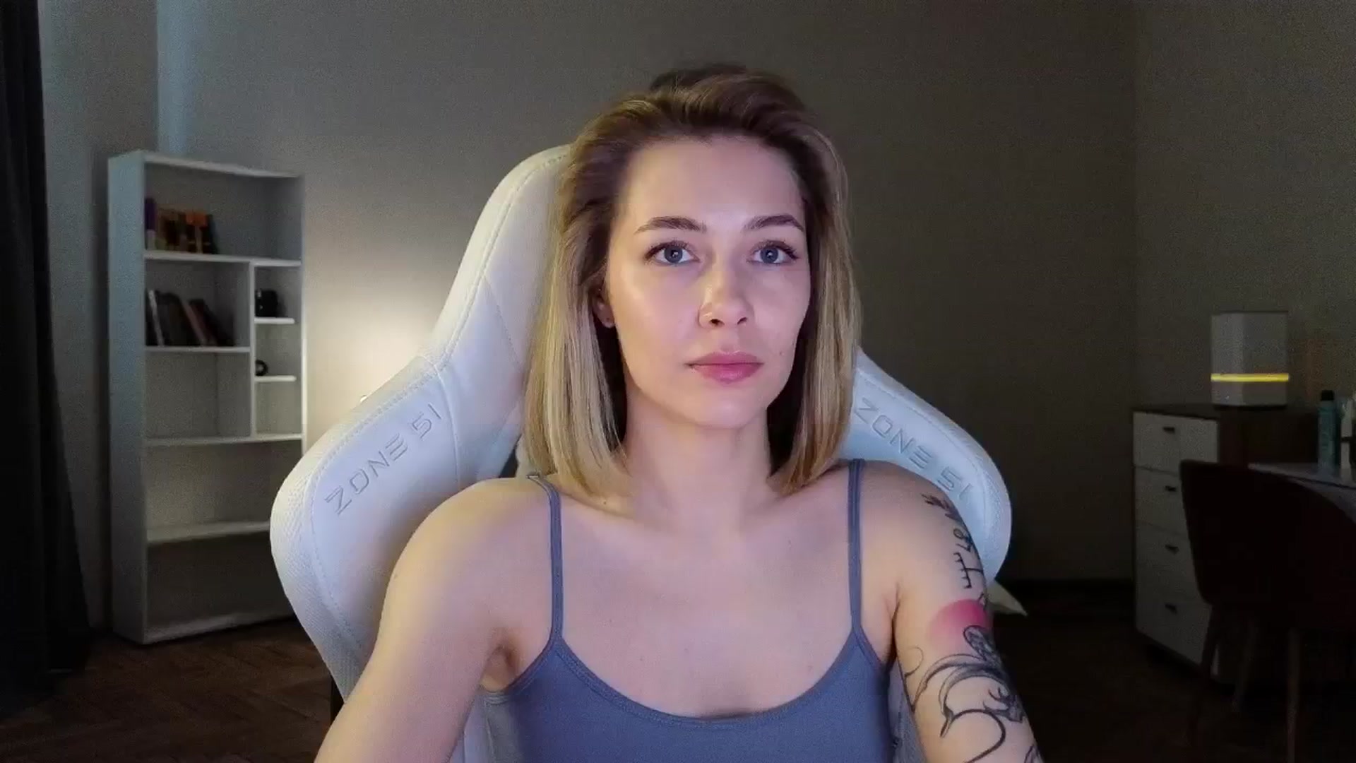 Gallery image thumbnail from KeepSpark's myfreecams stream on, 04/24/2025, 07:39 image 3 of 20