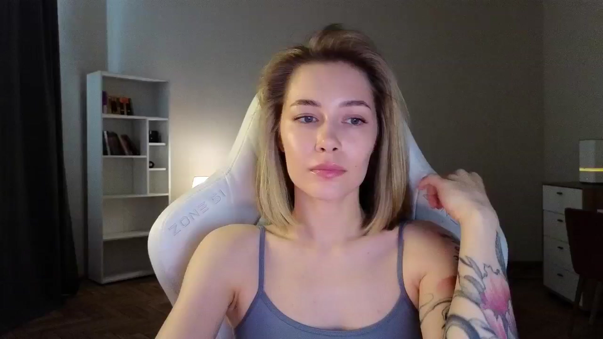 Gallery image thumbnail from KeepSpark's myfreecams stream on, 04/24/2025, 09:14 image 3 of 20