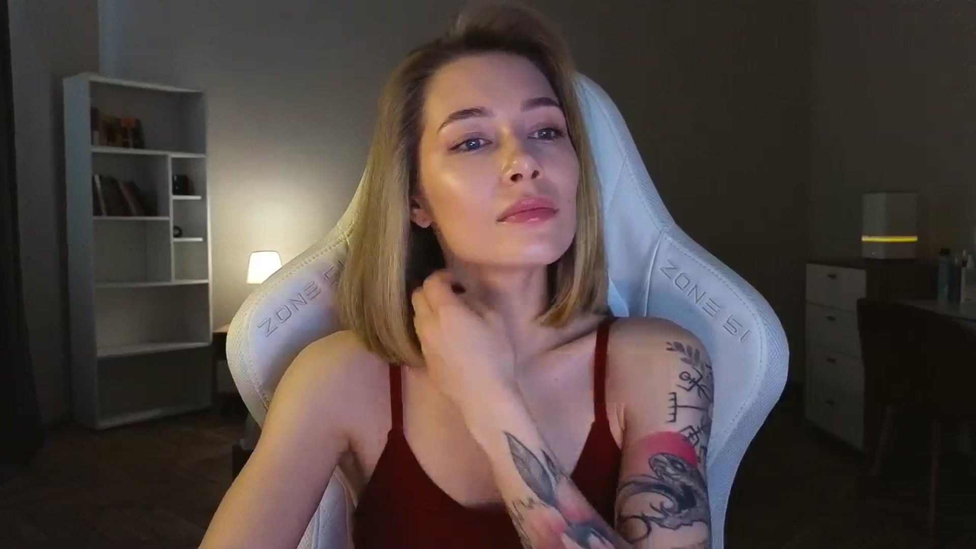 Gallery image thumbnail from KeepSpark's myfreecams stream on, 04/25/2025, 06:55 image 20 of 20