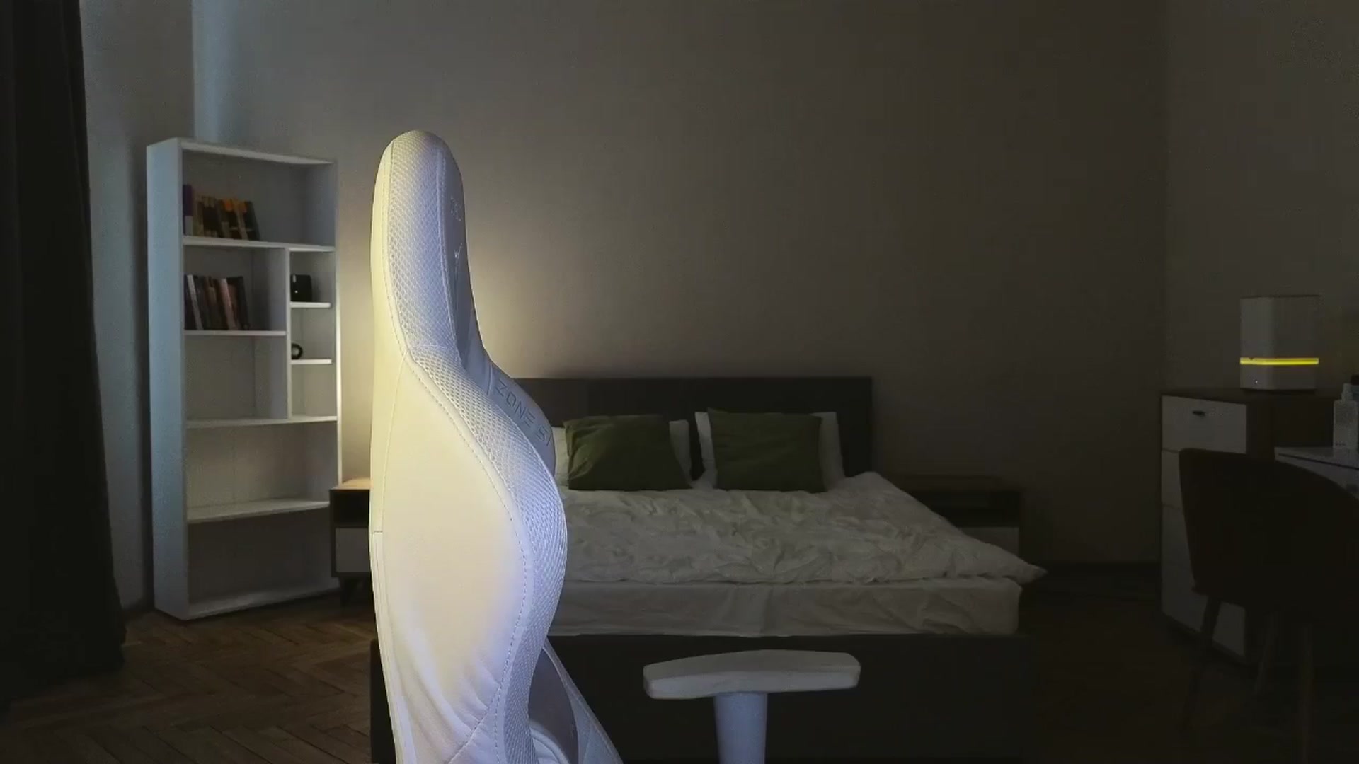 Gallery image thumbnail from KeepSpark's myfreecams stream on, 05/05/2025, 10:41 image 10 of 20