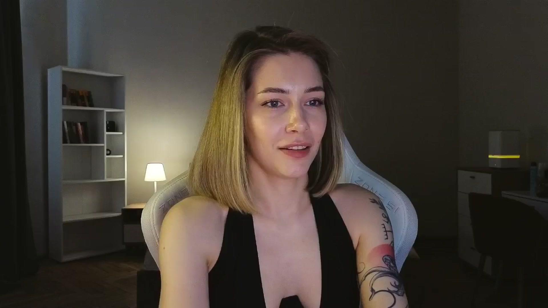 Gallery image thumbnail from KeepSpark's myfreecams stream on, 05/11/2025, 07:11 image 20 of 20