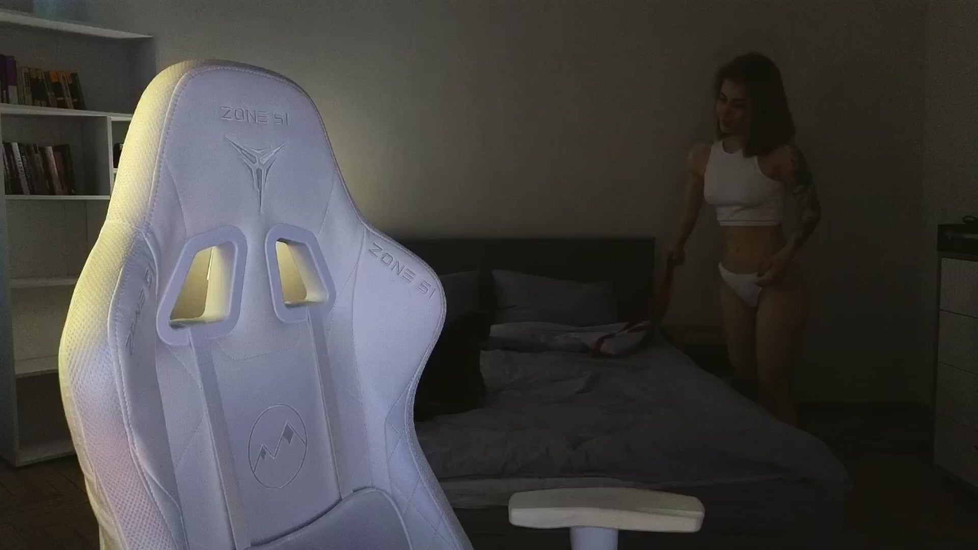 Gallery image thumbnail from KeepSpark's myfreecams stream on, 05/17/2025, 07:59 image 20 of 20