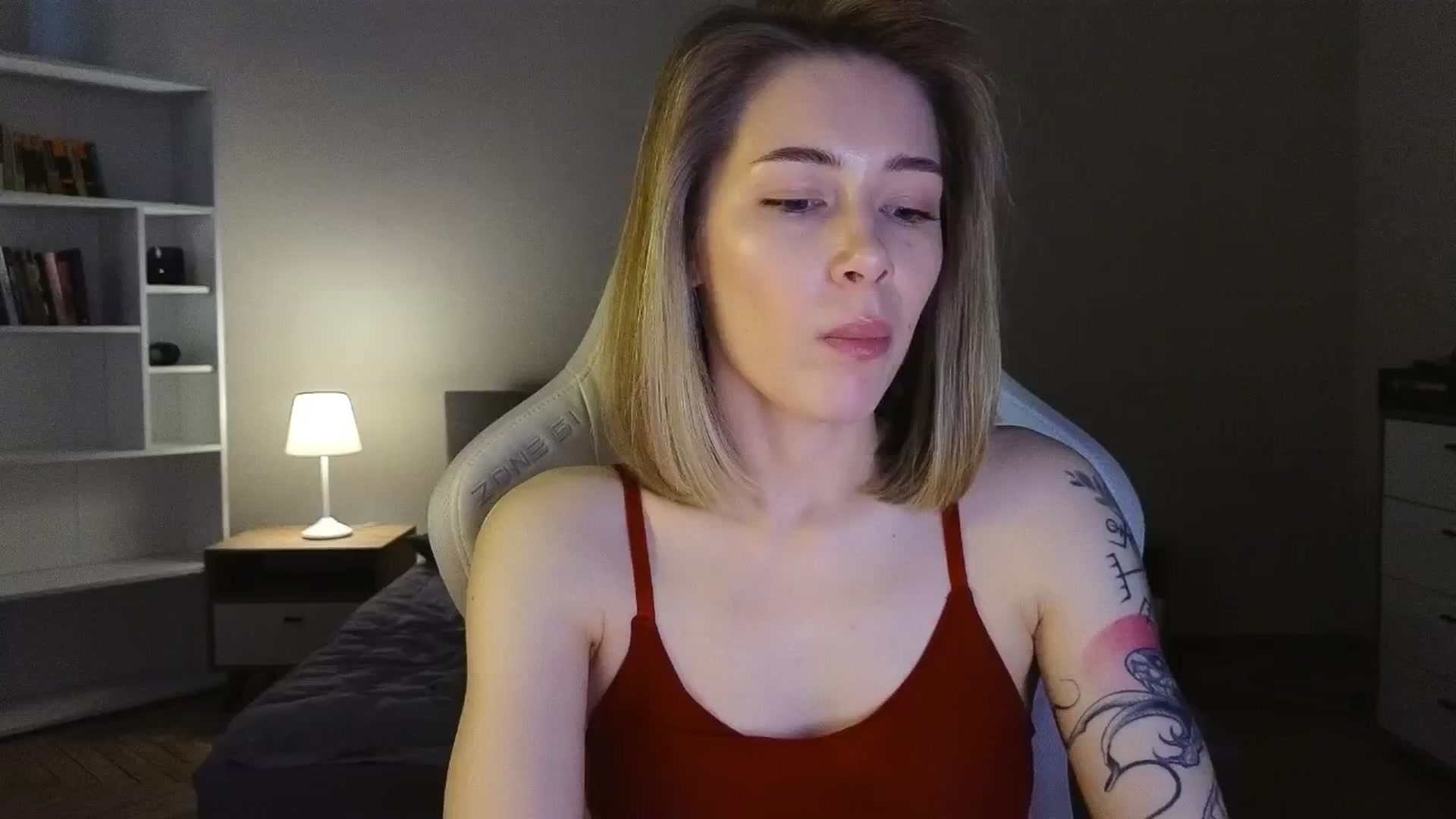 Gallery image thumbnail from KeepSpark's myfreecams stream on, 05/19/2025, 06:00 image 12 of 20