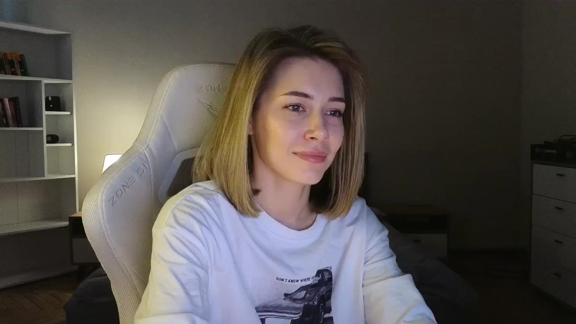 Gallery image thumbnail from KeepSpark's myfreecams stream on, 05/19/2025, 07:53 image 12 of 20