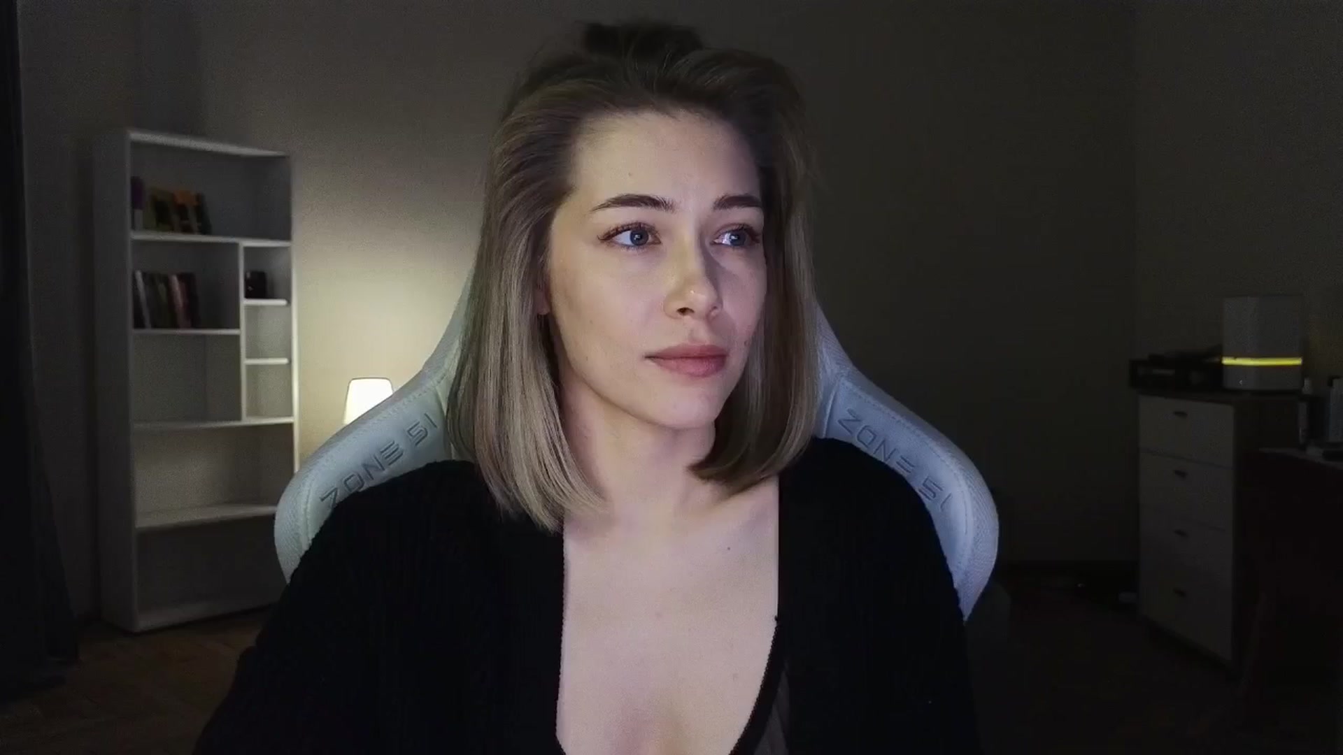 Gallery image thumbnail from KeepSpark's myfreecams stream on, 05/26/2025, 07:55 image 4 of 20
