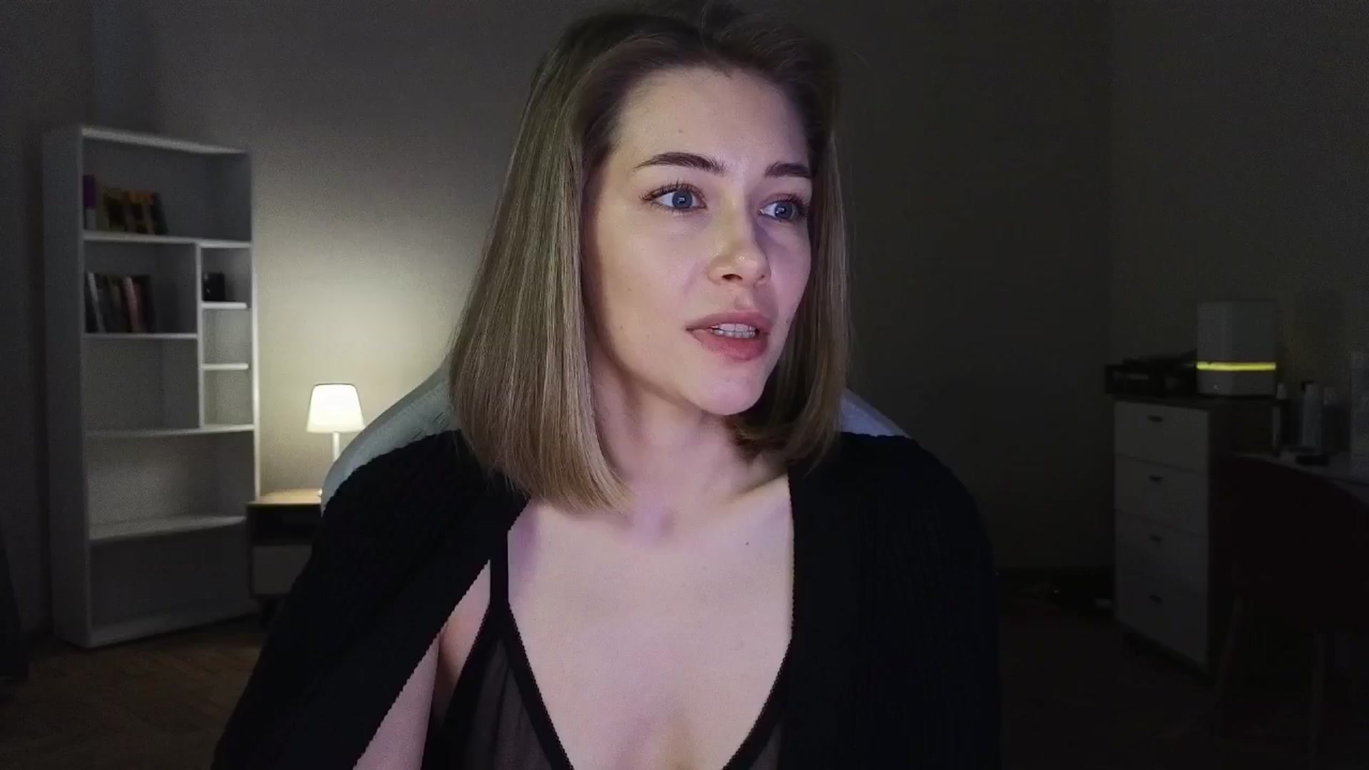 Gallery image thumbnail from KeepSpark's myfreecams stream on, 05/26/2025, 08:48 image 18 of 20