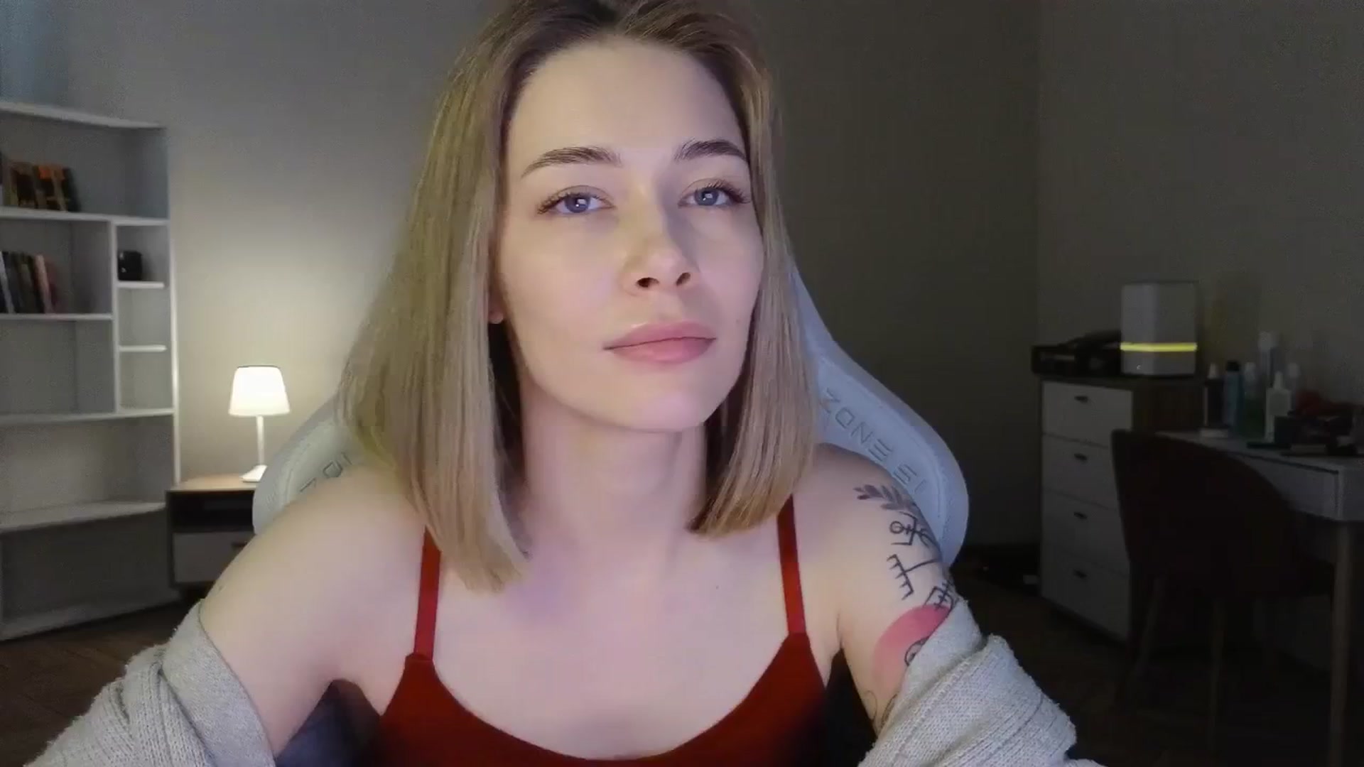 Gallery image thumbnail from KeepSpark's myfreecams stream on, 05/30/2025, 09:14 image 2 of 20