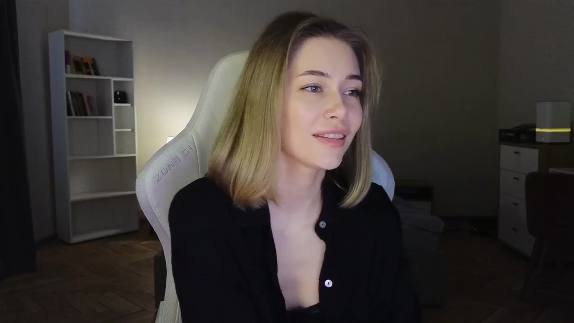 Gallery image thumbnail from KeepSpark's myfreecams stream on, 06/02/2025, 06:41 image 7 of 20