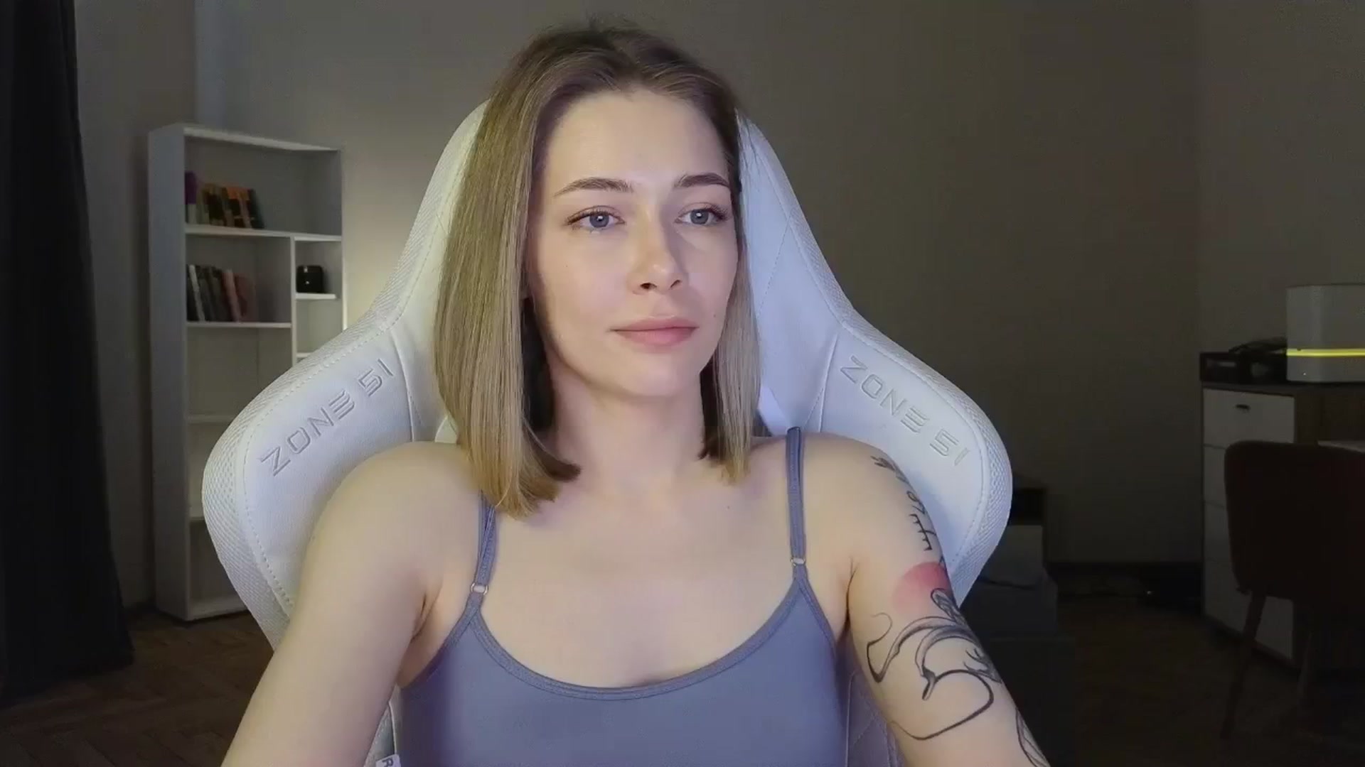 Gallery image thumbnail from KeepSpark's myfreecams stream on, 06/07/2025, 07:40 image 7 of 20