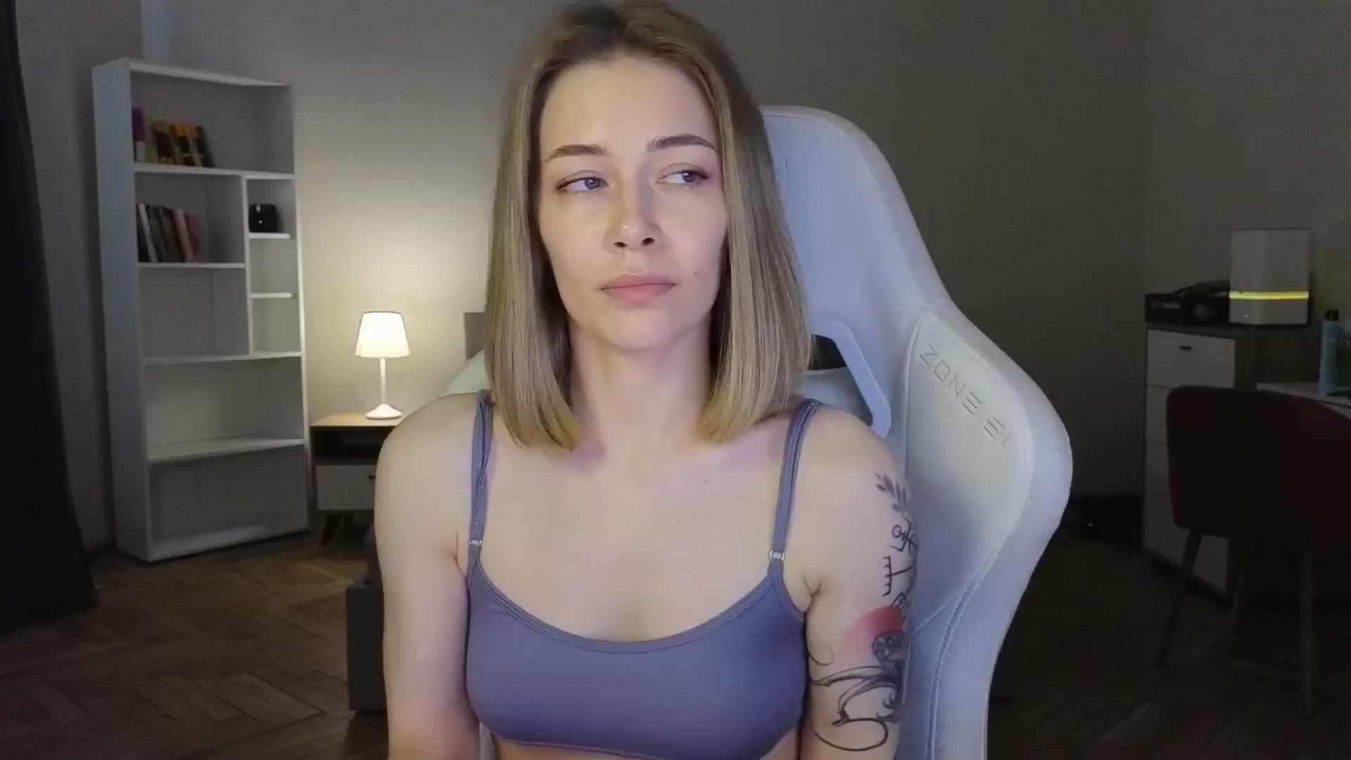 Gallery image thumbnail from KeepSpark's myfreecams stream on, 06/07/2025, 08:58 image 9 of 20