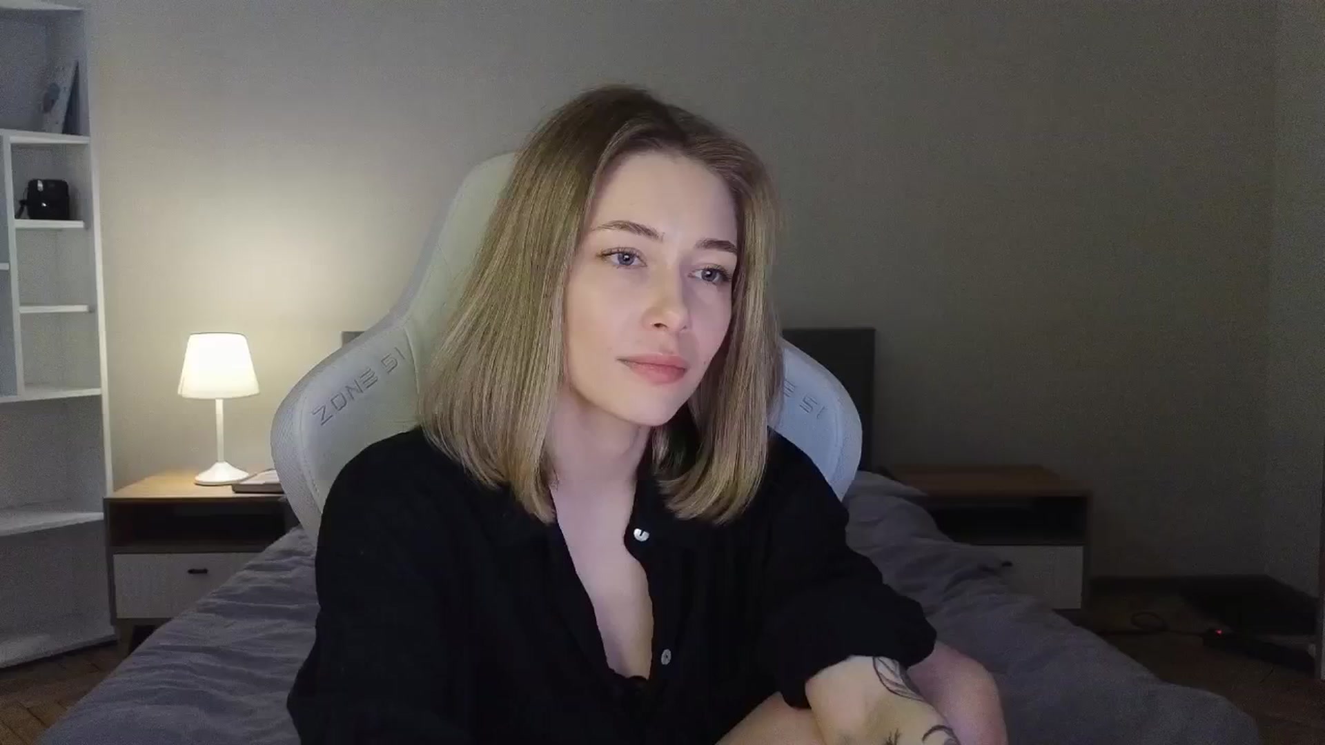 Gallery image thumbnail from KeepSpark's myfreecams stream on, 06/11/2025, 09:09 image 6 of 20