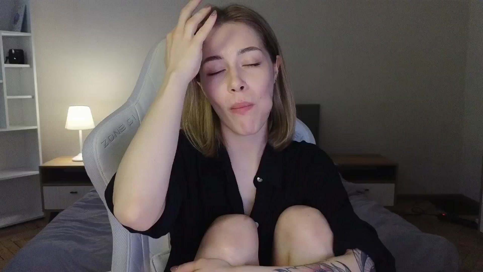 Gallery image thumbnail from KeepSpark's myfreecams stream on, 06/11/2025, 09:09 image 18 of 20