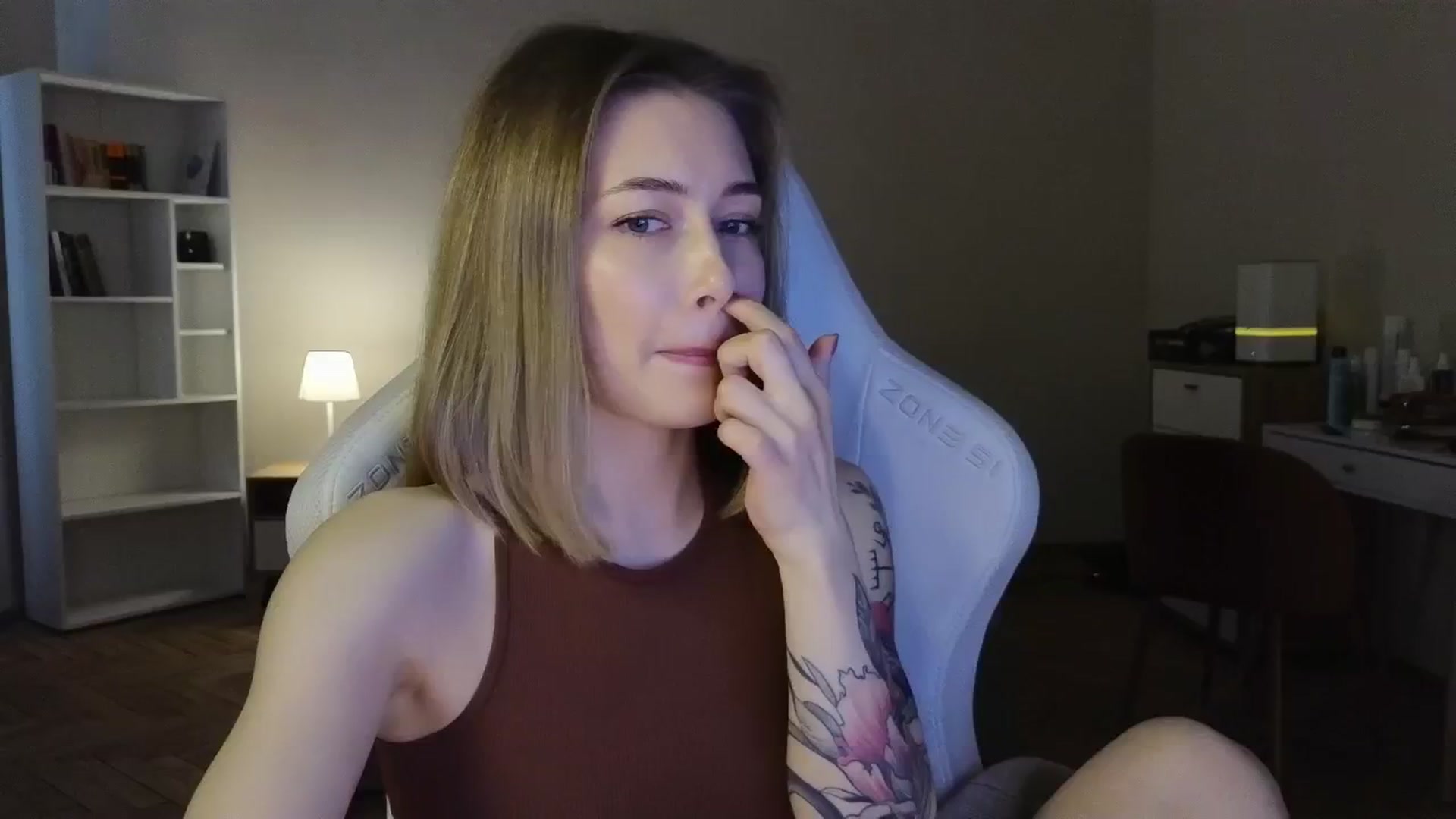 Gallery image thumbnail from KeepSpark's myfreecams stream on, 06/12/2025, 06:18 image 4 of 20