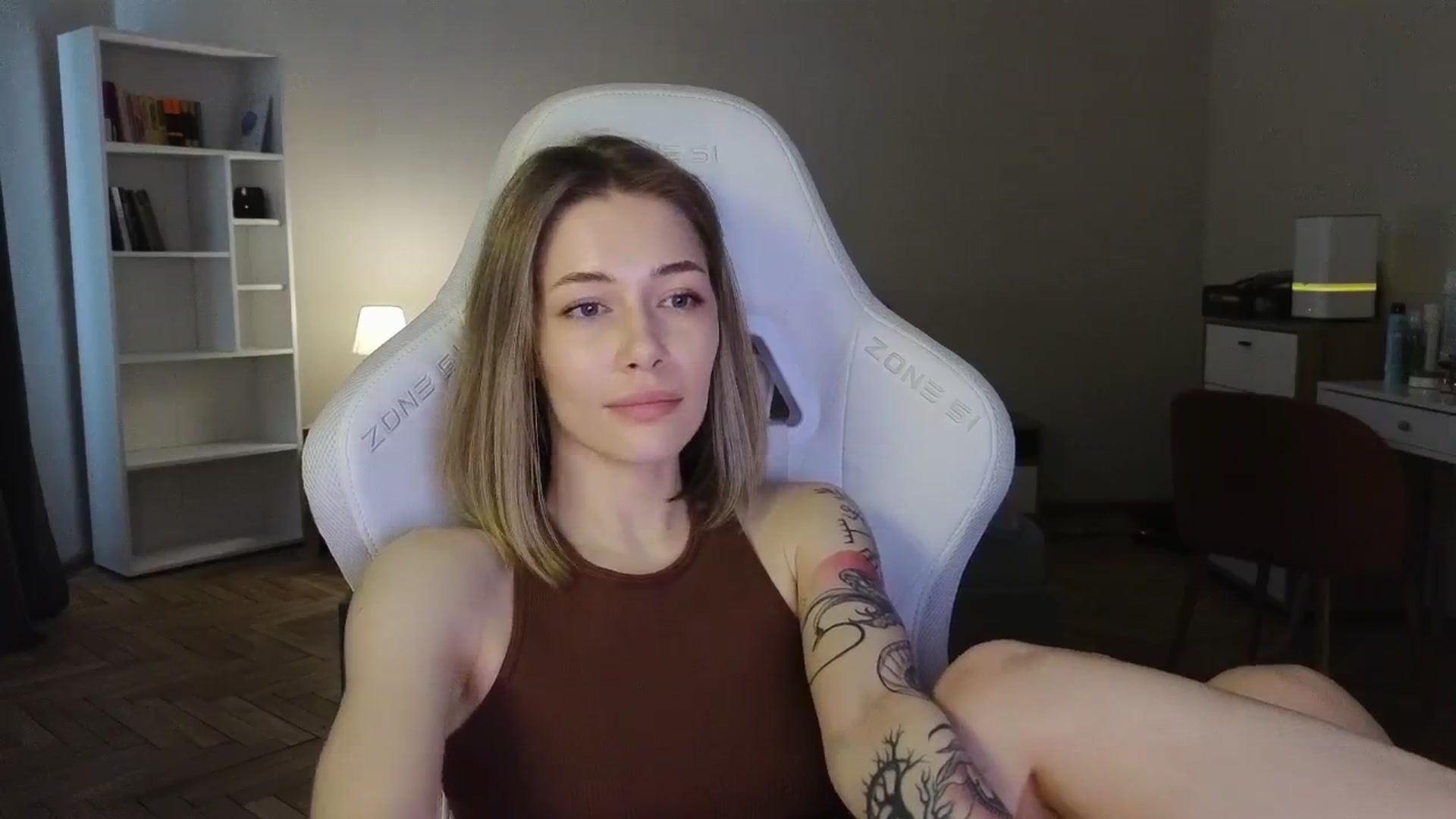 Gallery image thumbnail from KeepSpark's myfreecams stream on, 06/12/2025, 09:26 image 18 of 20