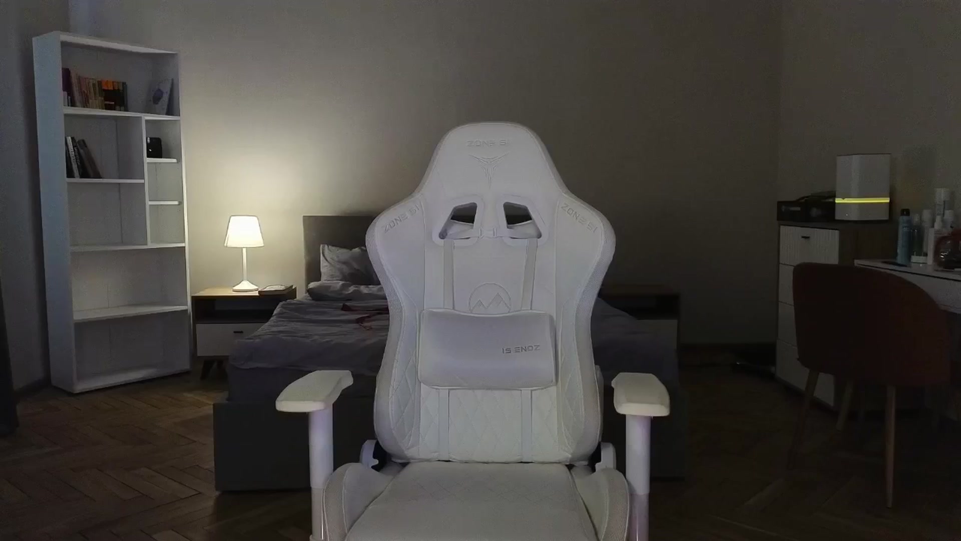Gallery image thumbnail from KeepSpark's myfreecams stream on, 06/18/2025, 05:53 image 9 of 20