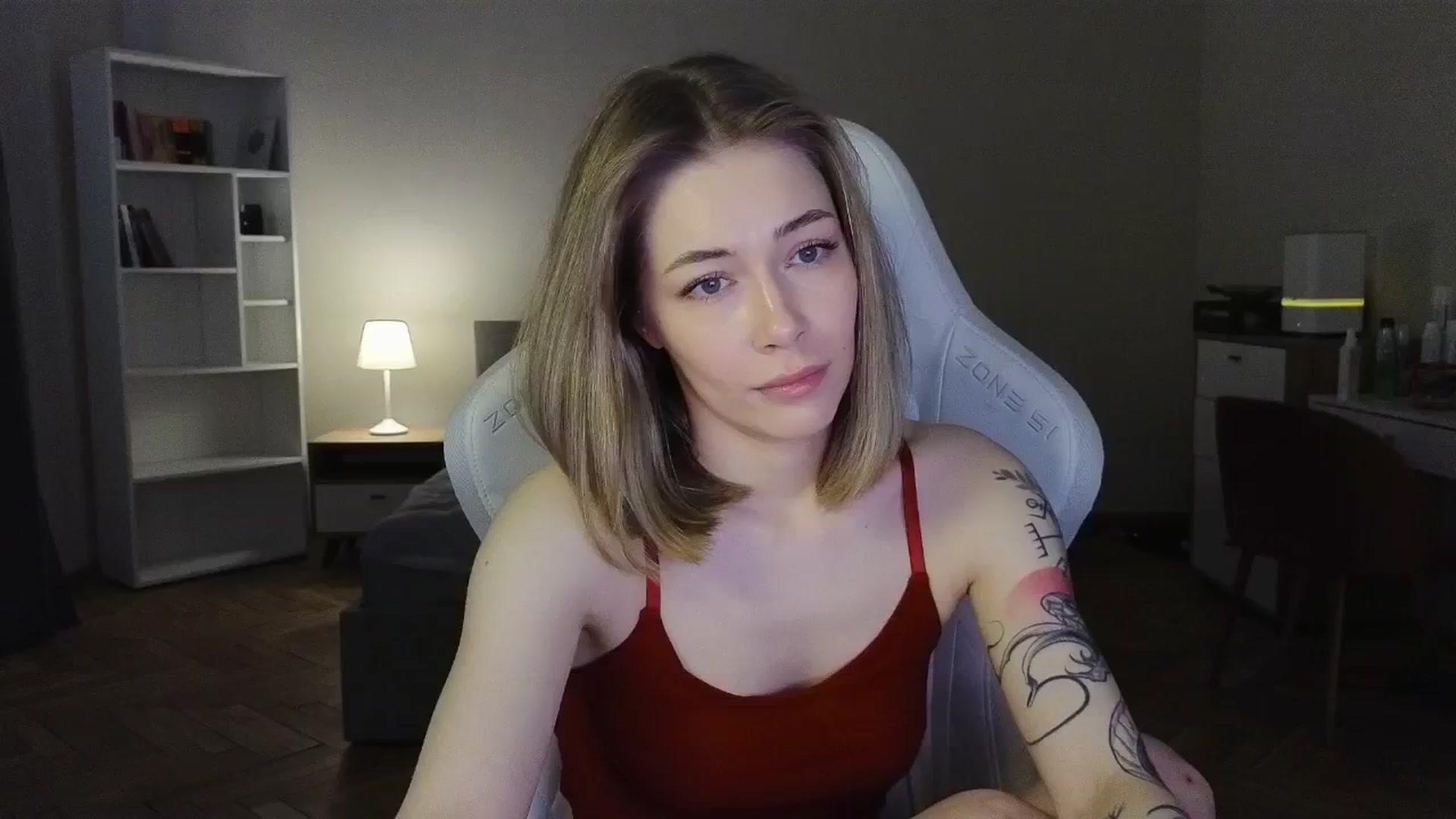 Gallery image thumbnail from KeepSpark's myfreecams stream on, 06/27/2025, 05:18 image 13 of 20