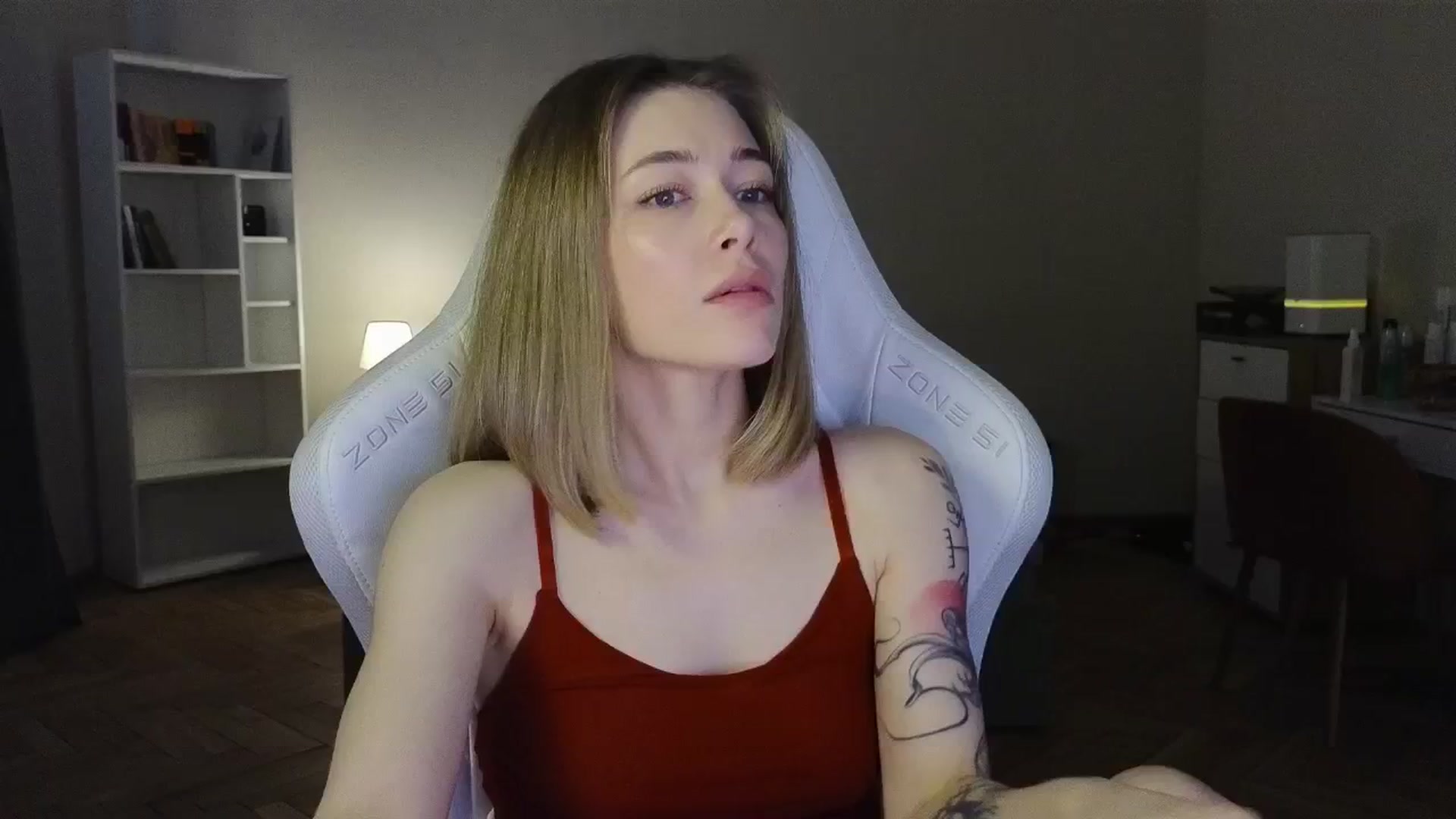 Gallery image thumbnail from KeepSpark's myfreecams stream on, 06/27/2025, 05:18 image 20 of 20
